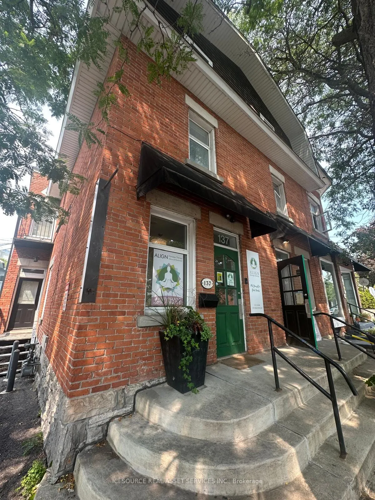 141 Beechwood Avenue