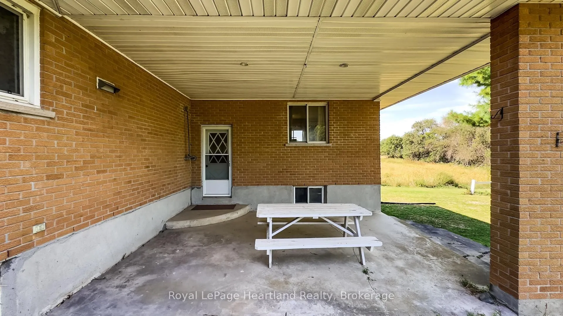 42534 Kirkton Road