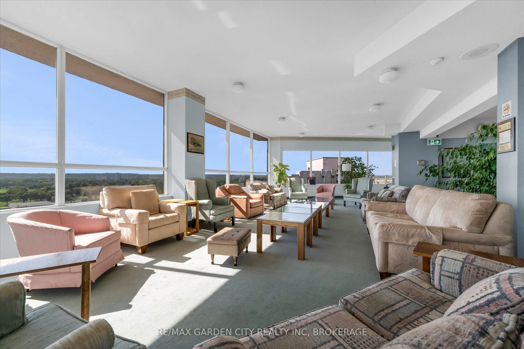 7 Gale Crescent, #1111