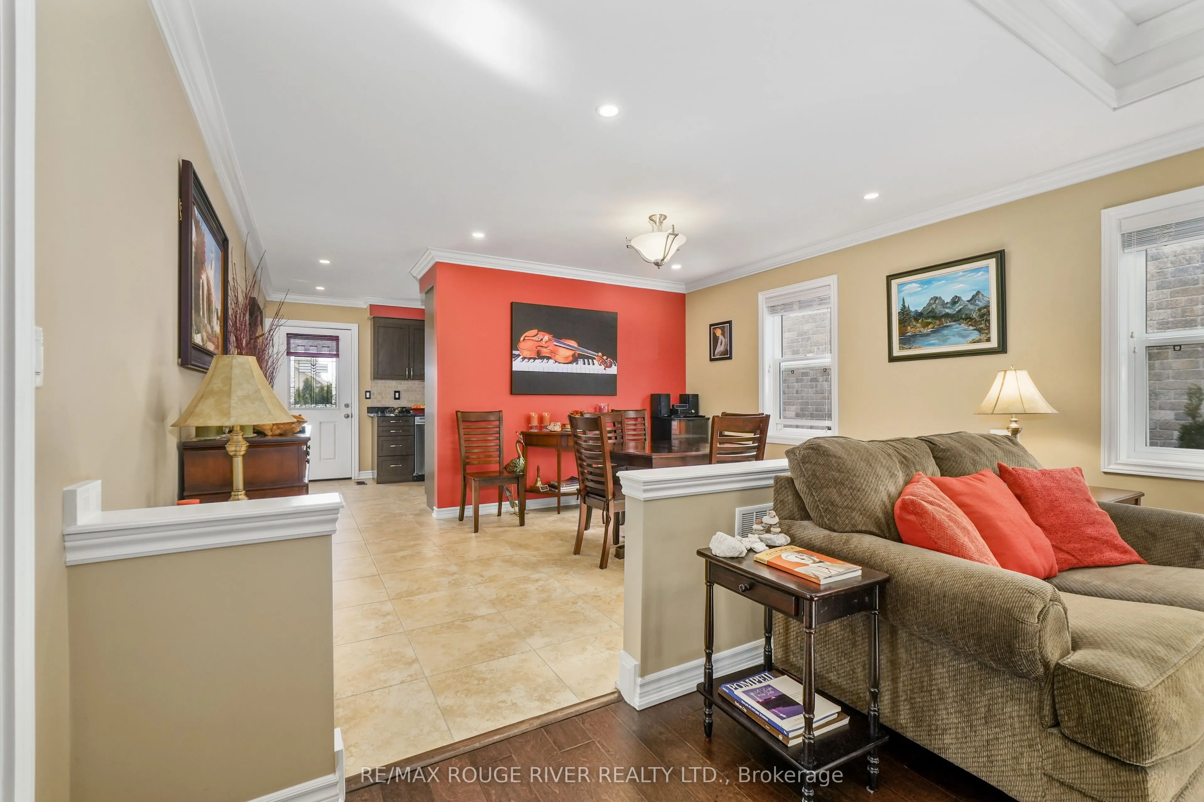 378 Lonsberry Drive