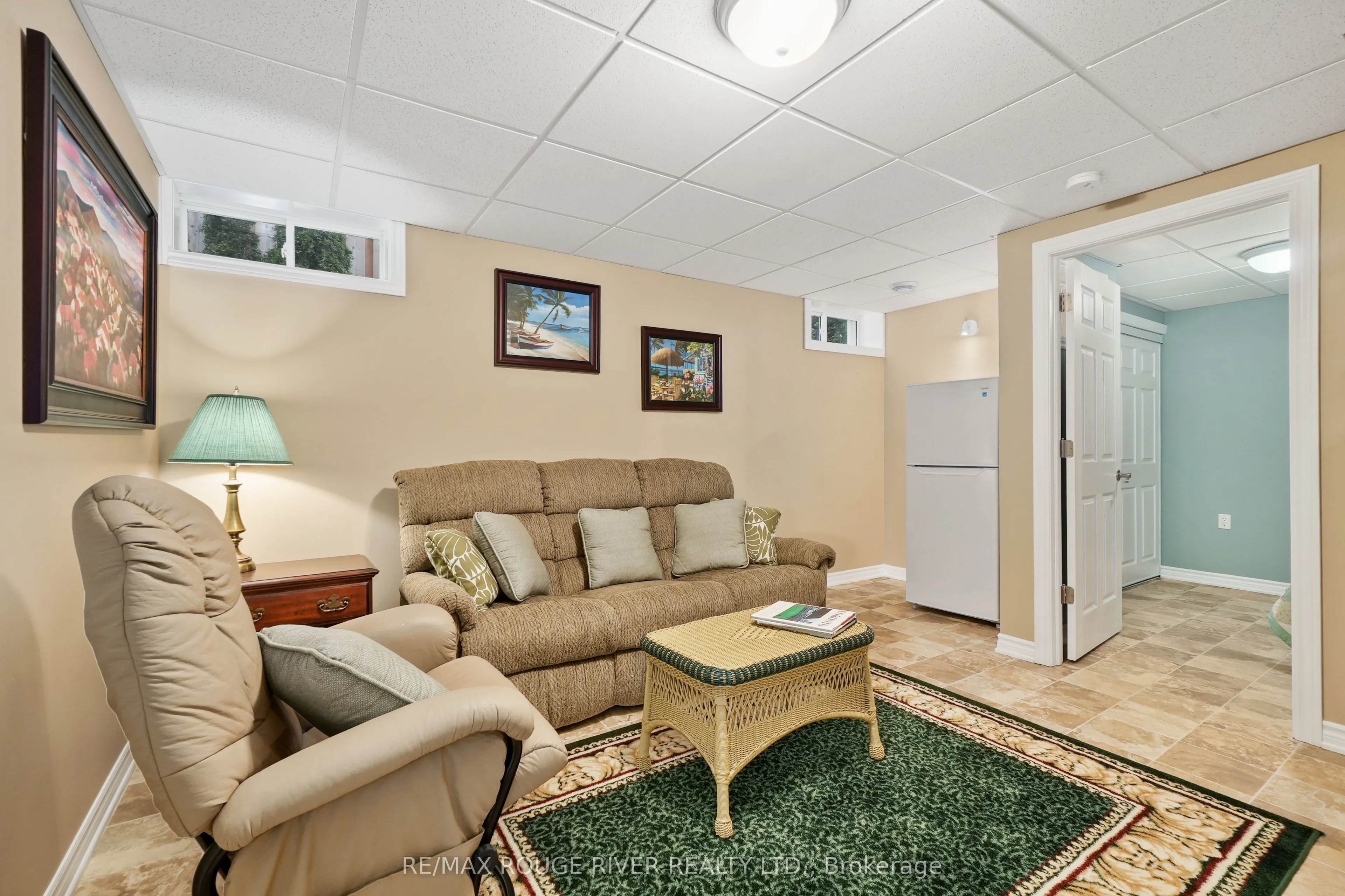 378 Lonsberry Drive
