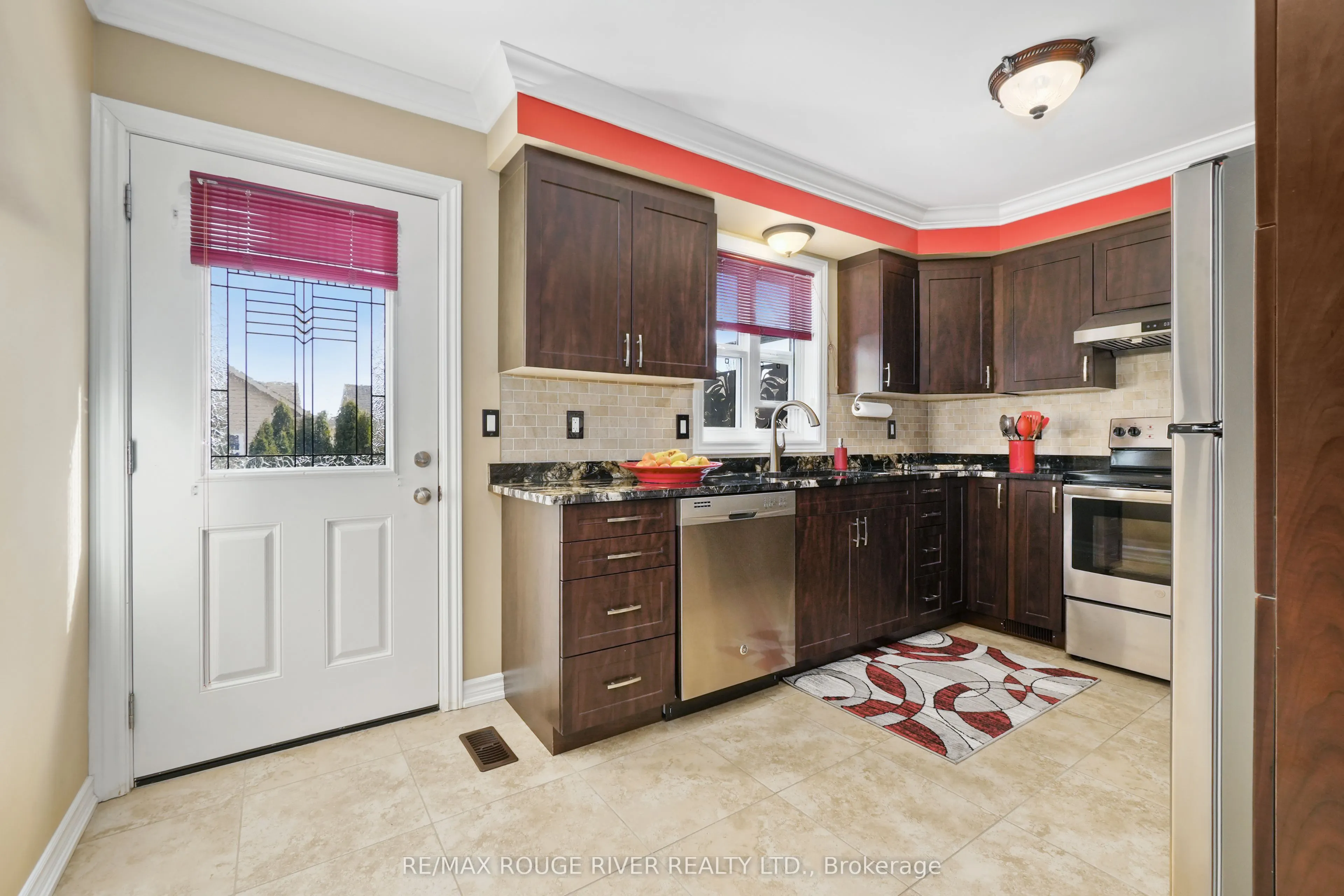 378 Lonsberry Drive
