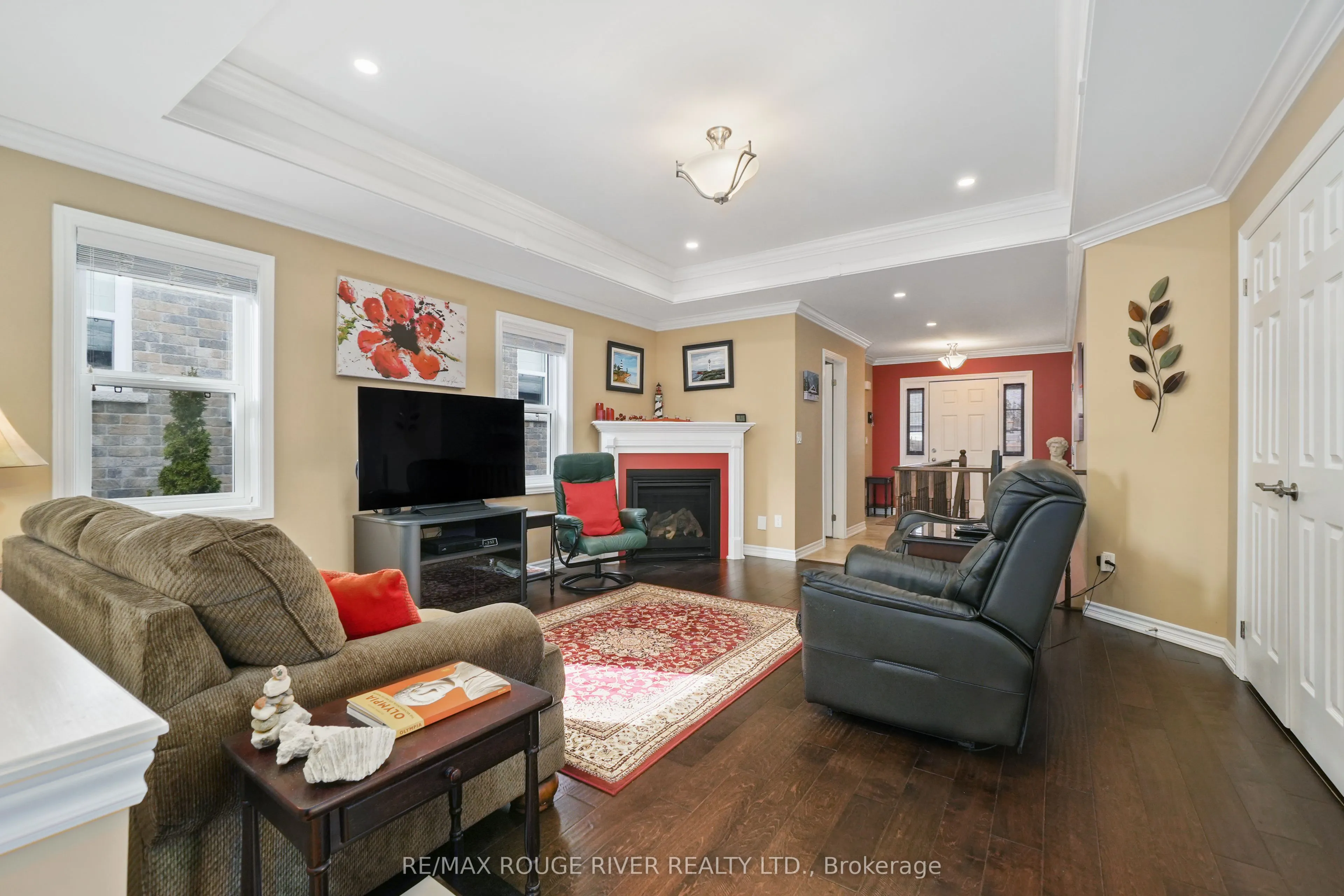 378 Lonsberry Drive