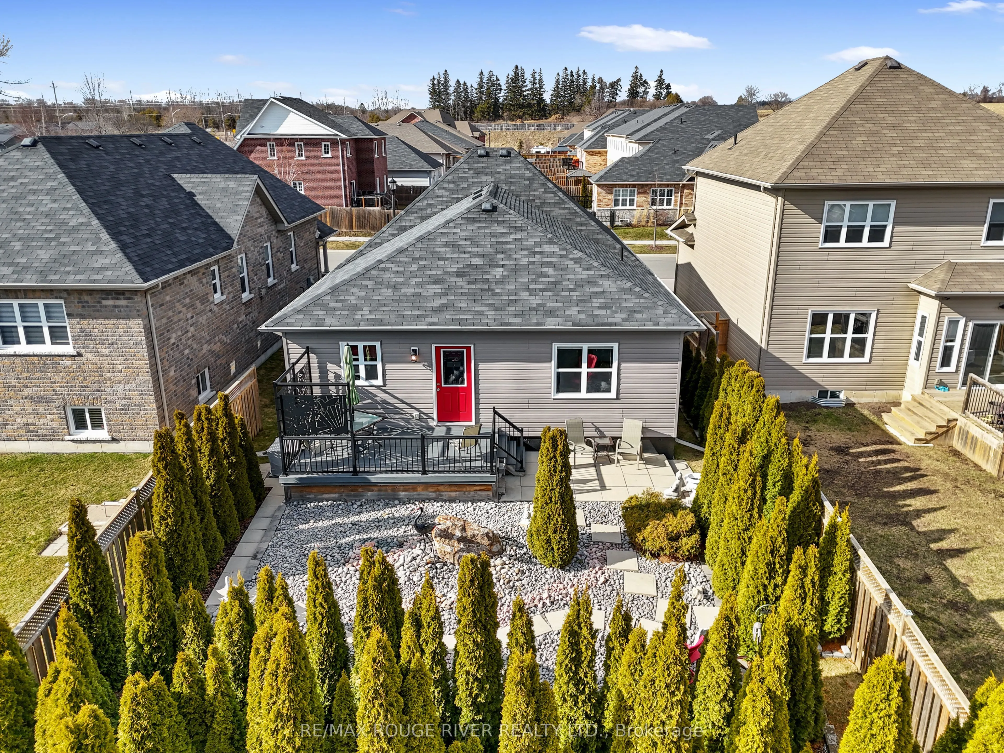 378 Lonsberry Drive