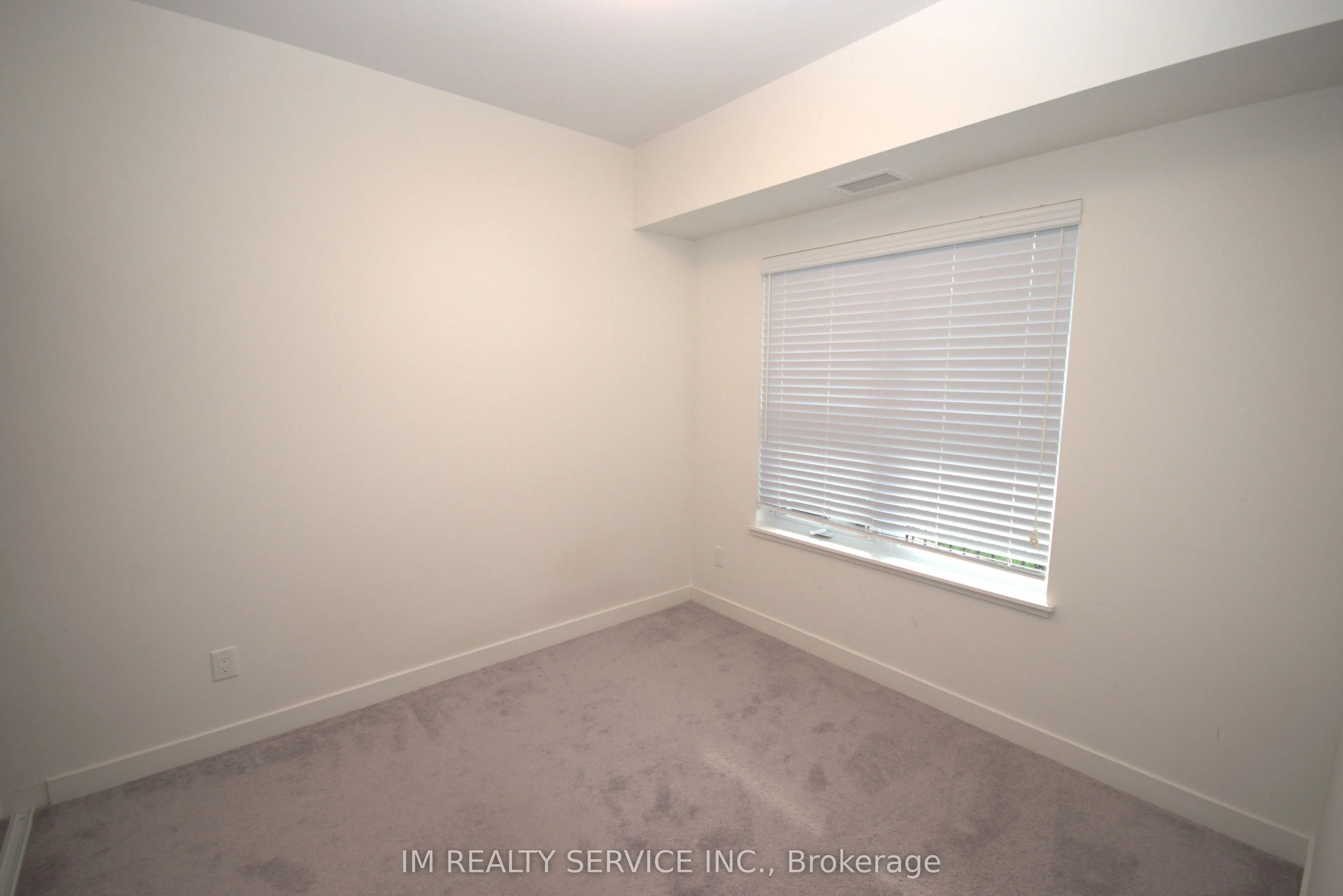 110 Fergus Avenue, #2