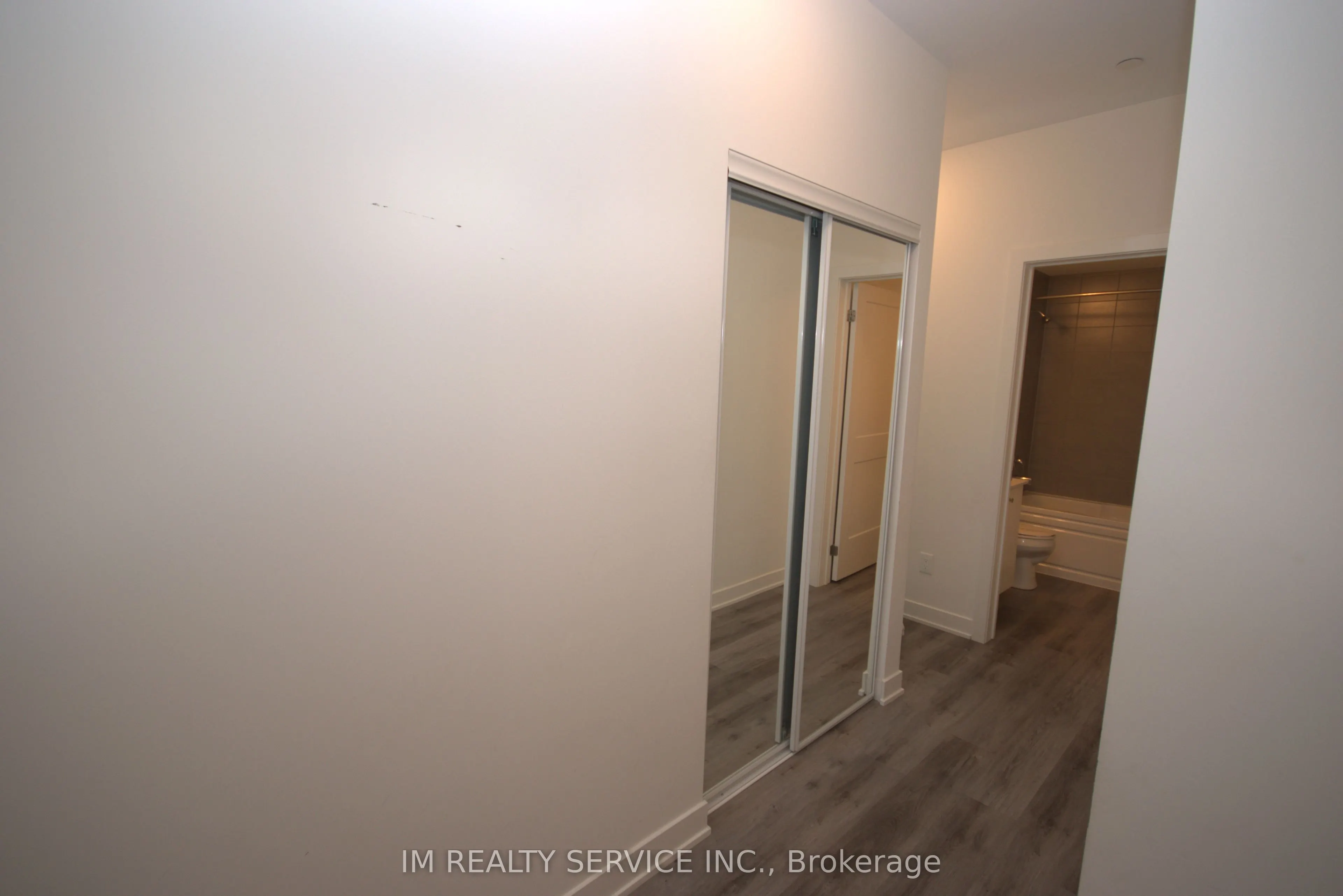 110 Fergus Avenue, #2