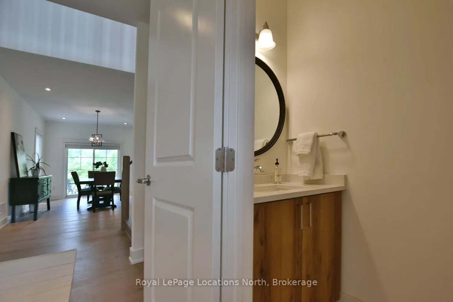 216 Snowberry Lane