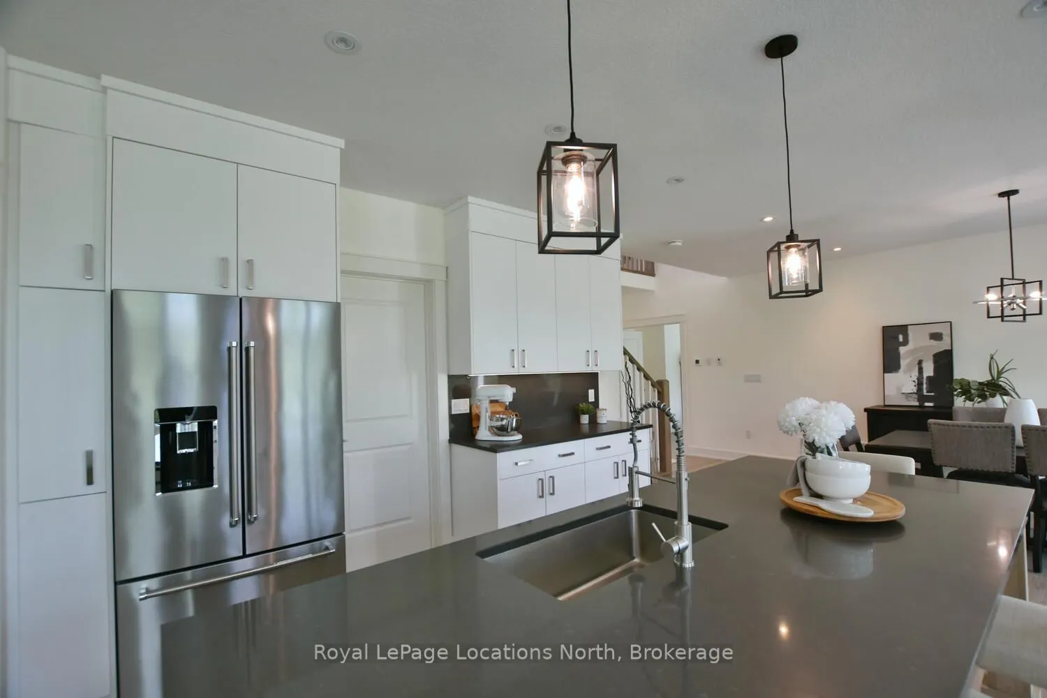 216 Snowberry Lane