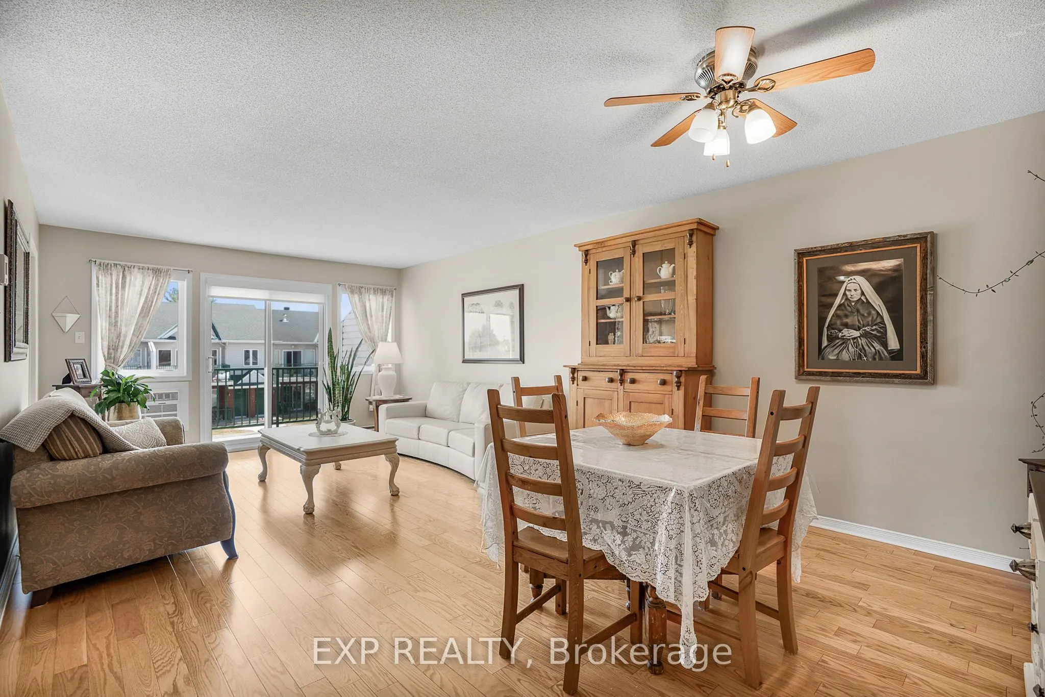 2929 Laurier Street, #103