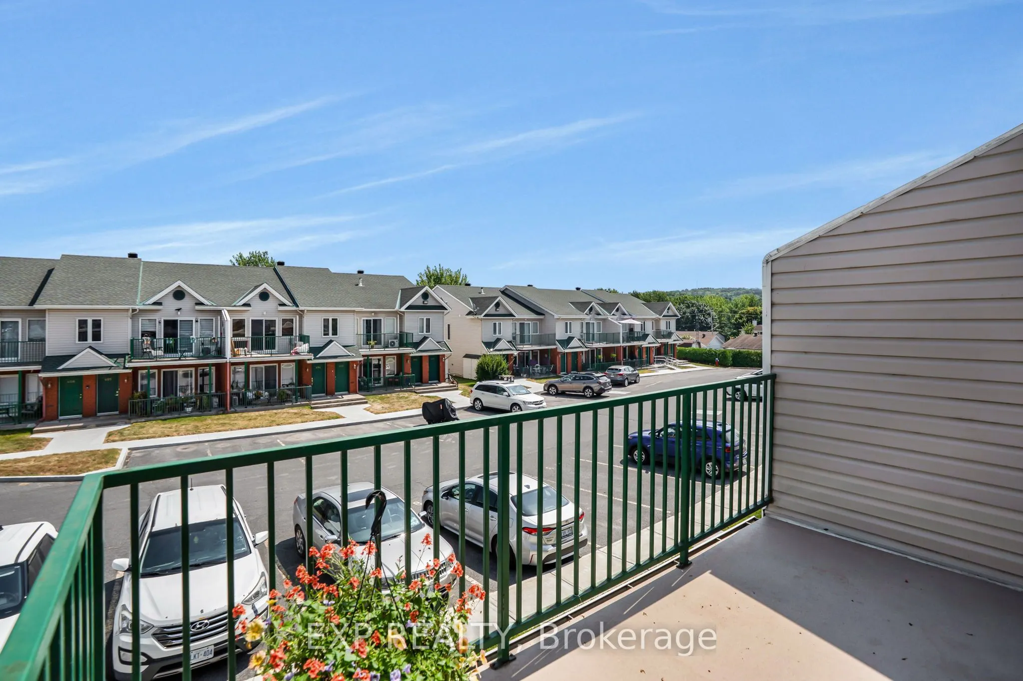 2929 Laurier Street, #103