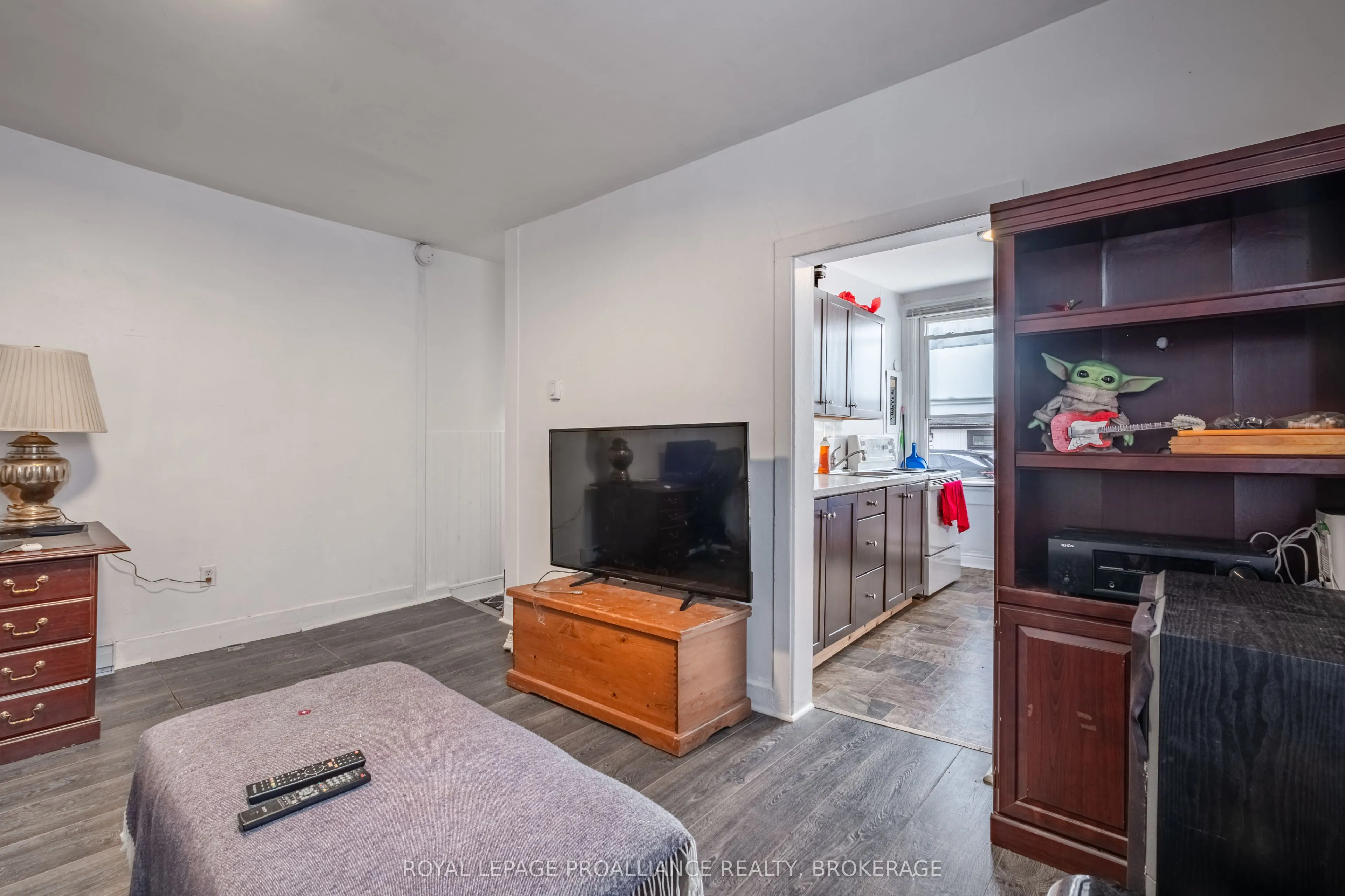 93 Cherry Street