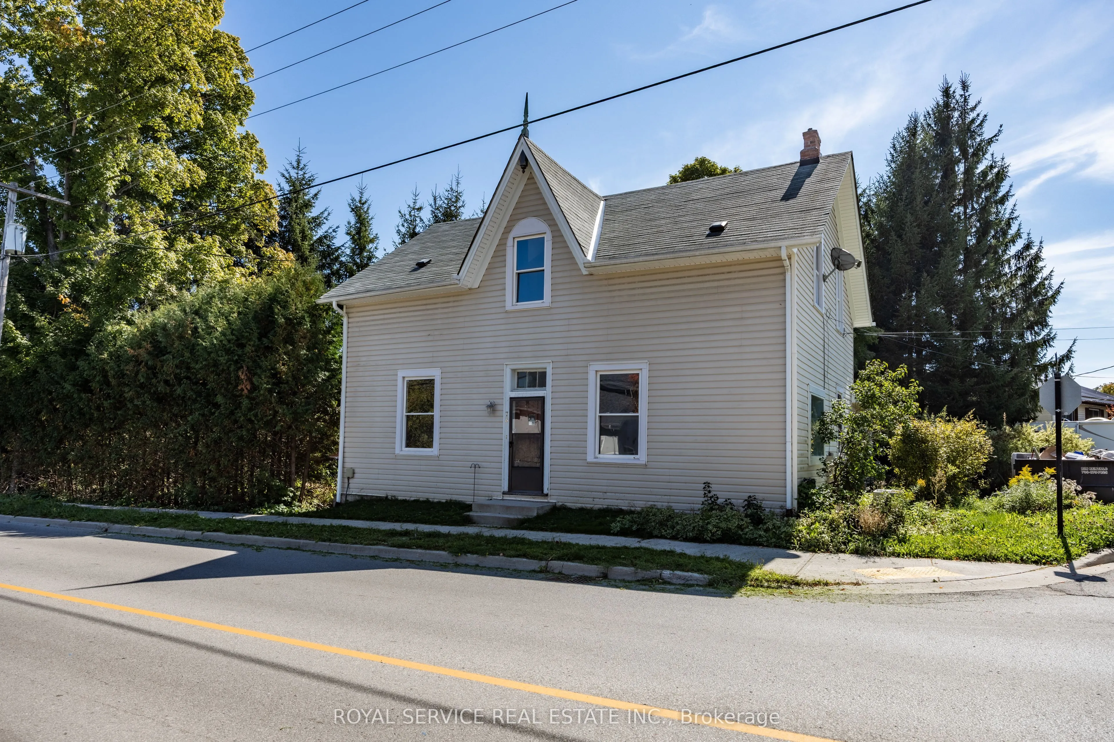 73 King Street W