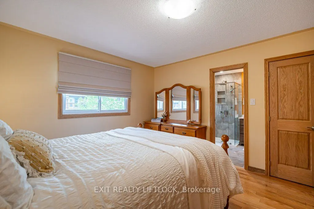 38 Clearview Court