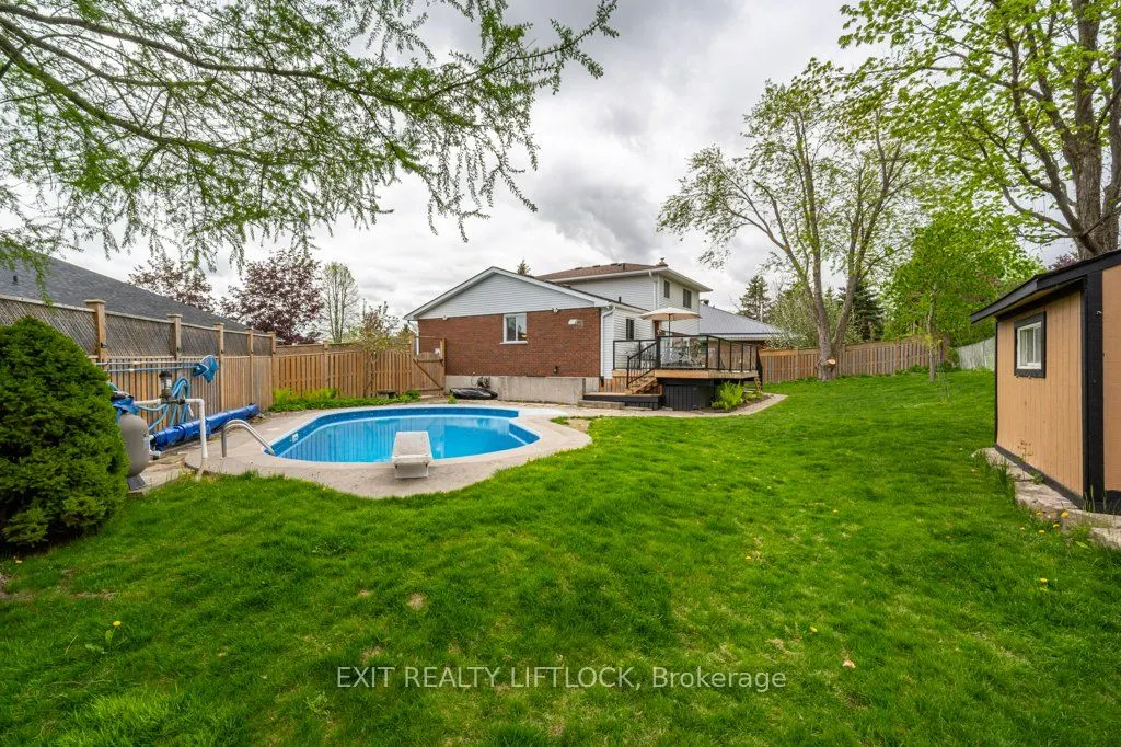 38 Clearview Court