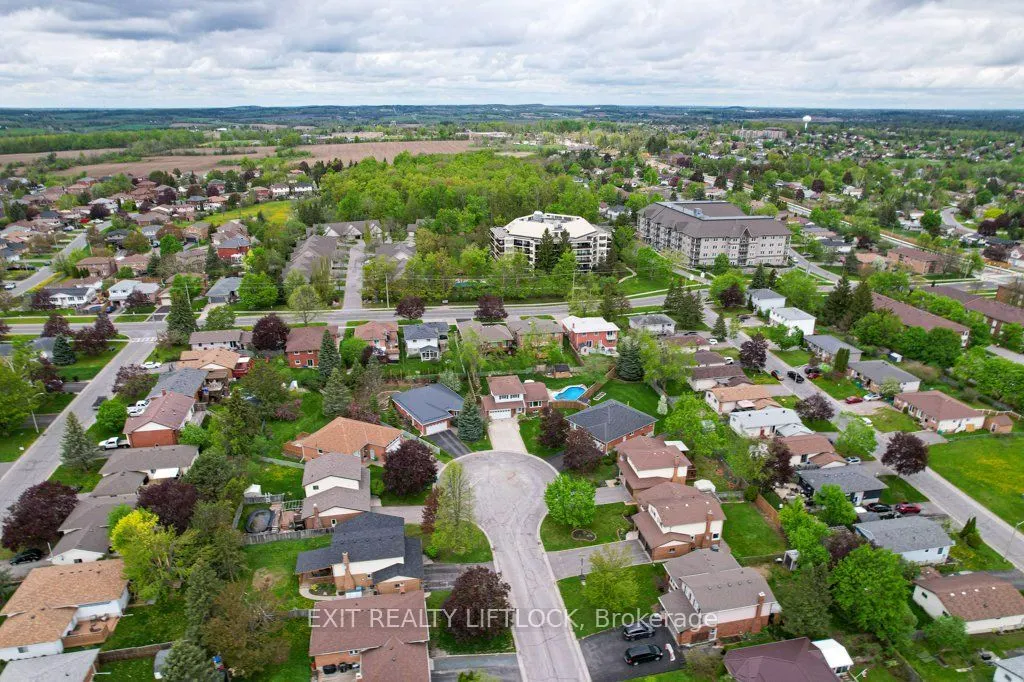 38 Clearview Court