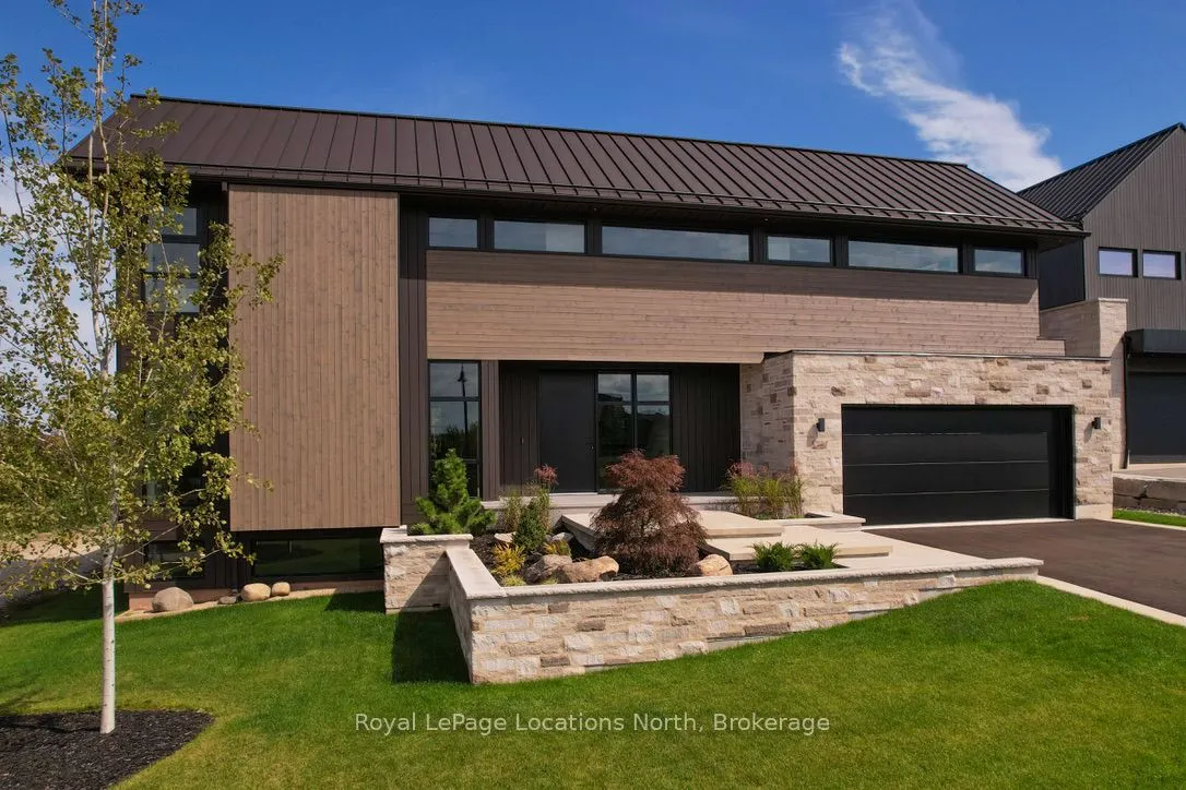 104 Maryward Crescent