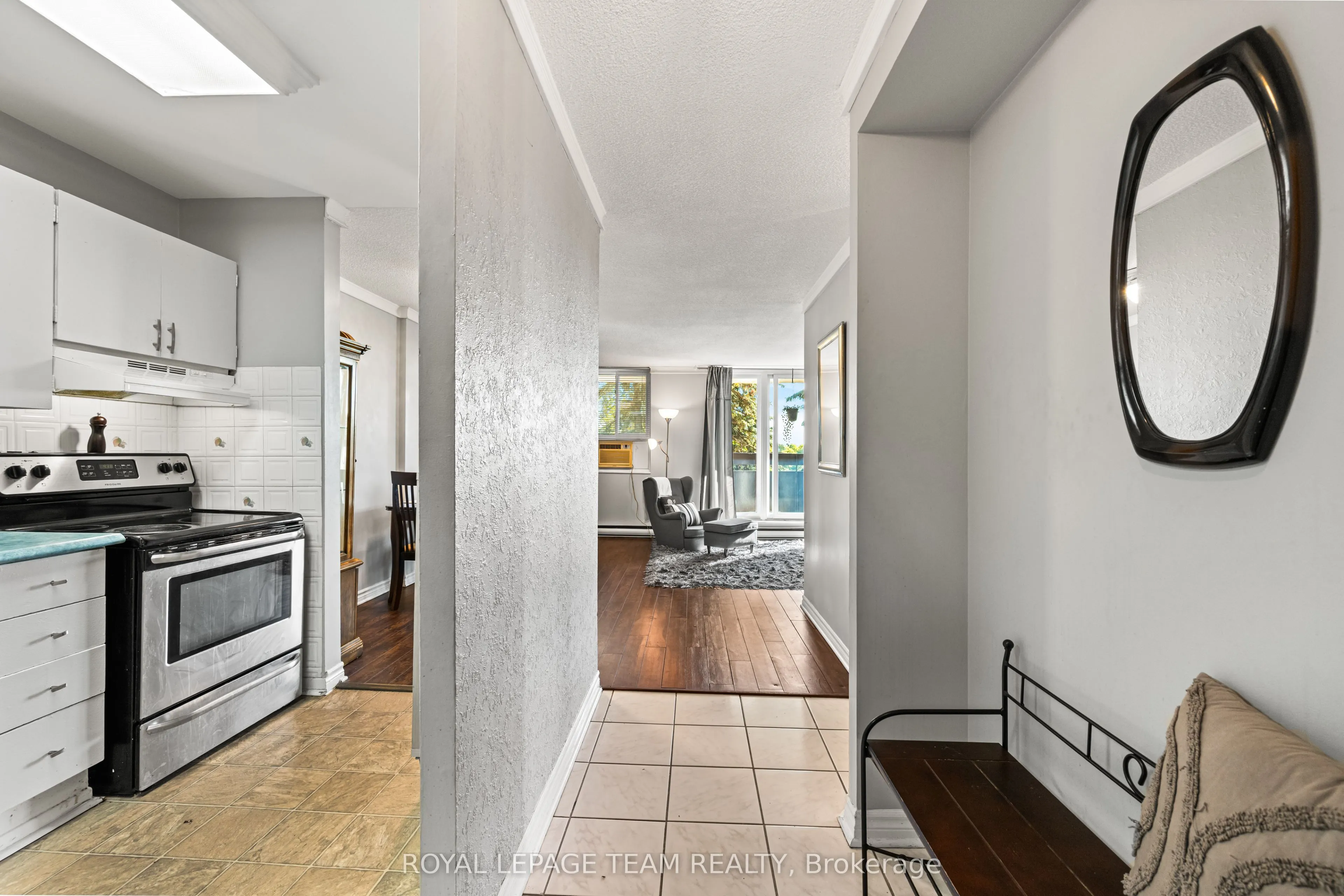 2000 Jasmine Crescent, #316