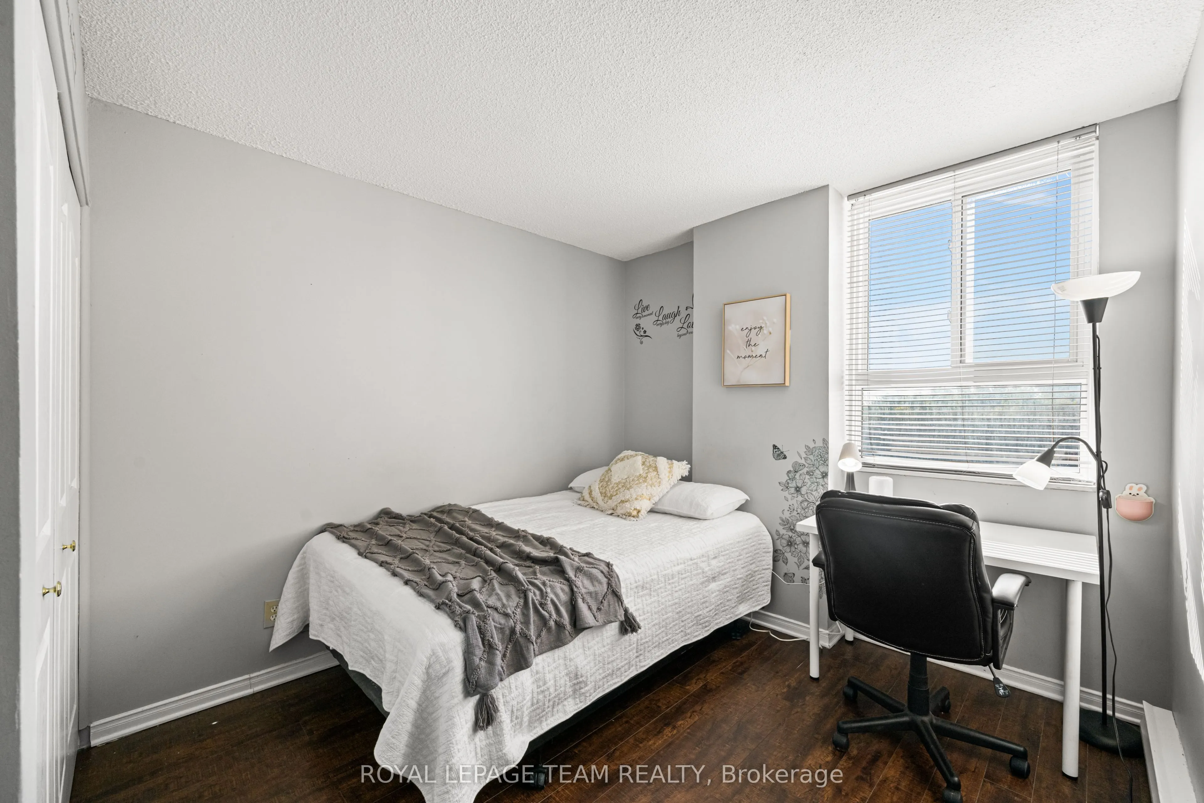 2000 Jasmine Crescent, #316