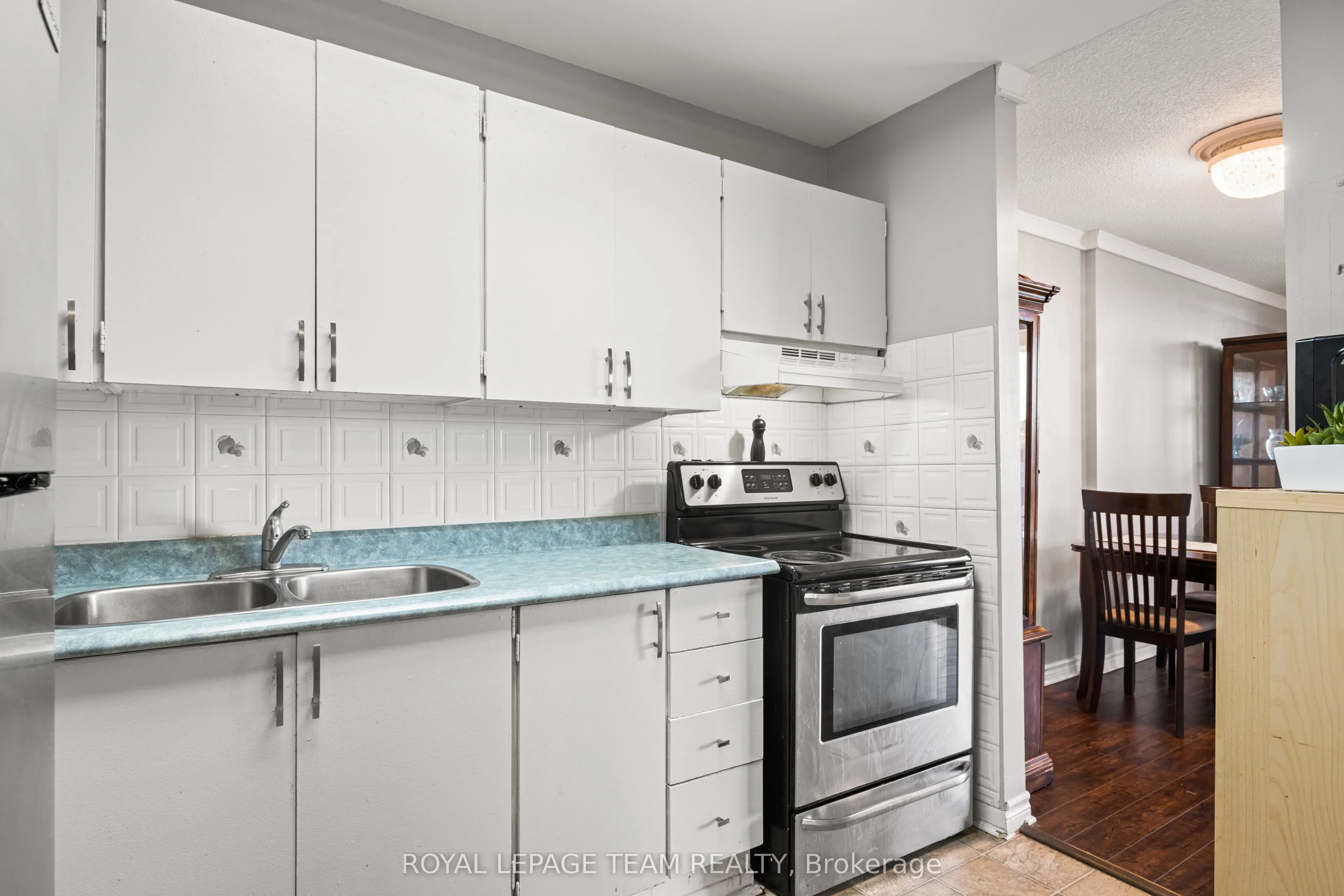 2000 Jasmine Crescent, #316
