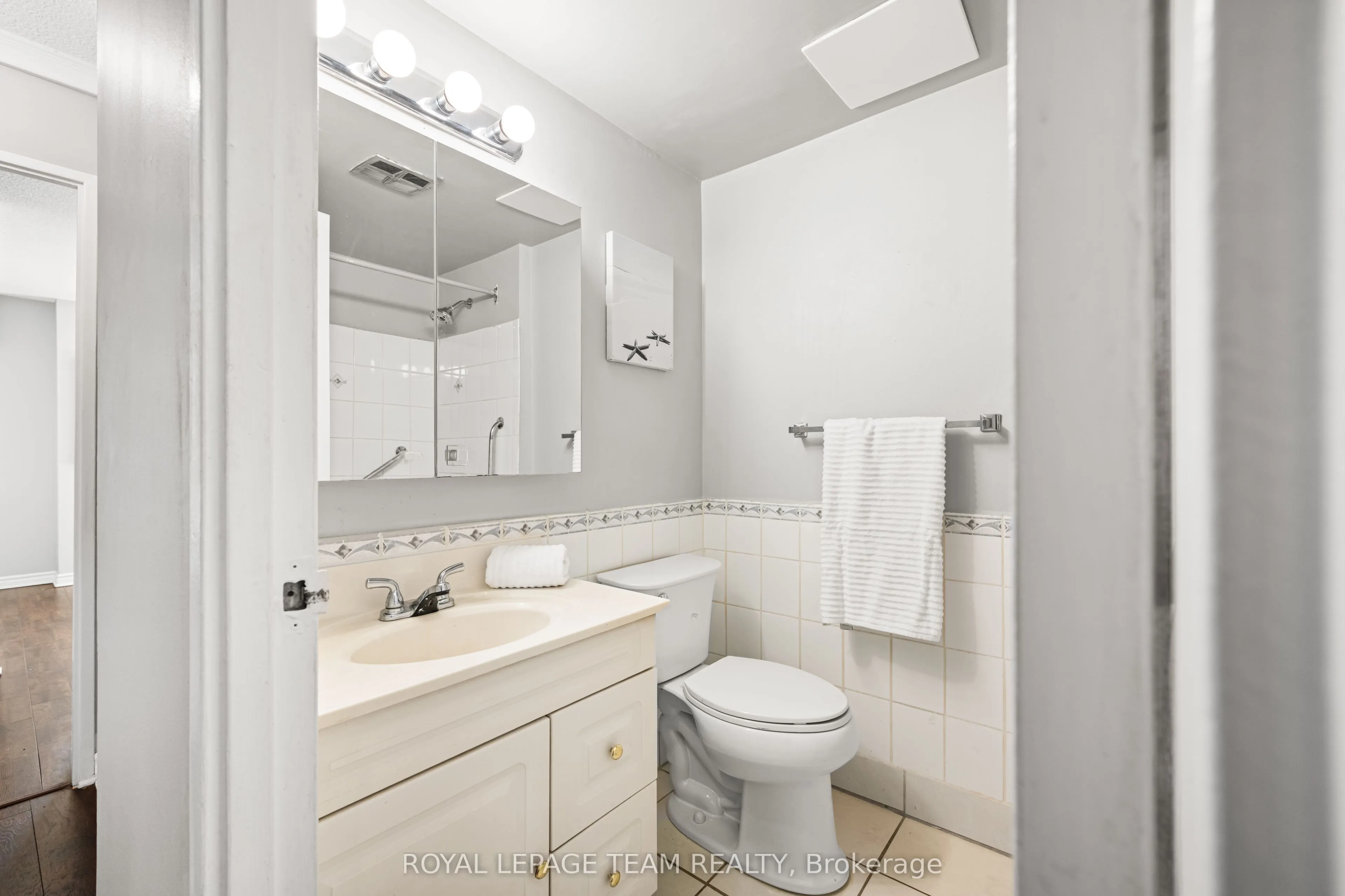 2000 Jasmine Crescent, #316