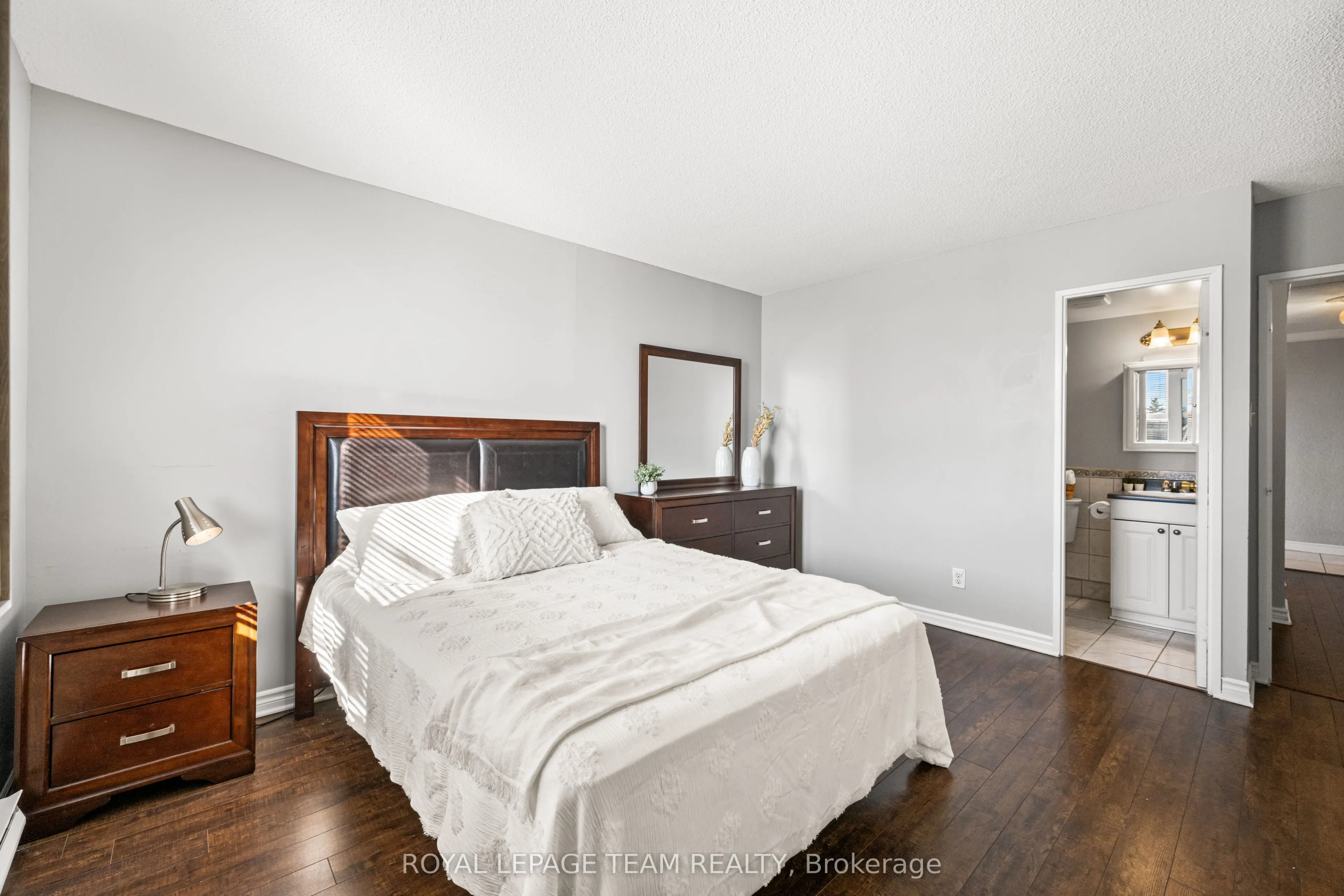 2000 Jasmine Crescent, #316