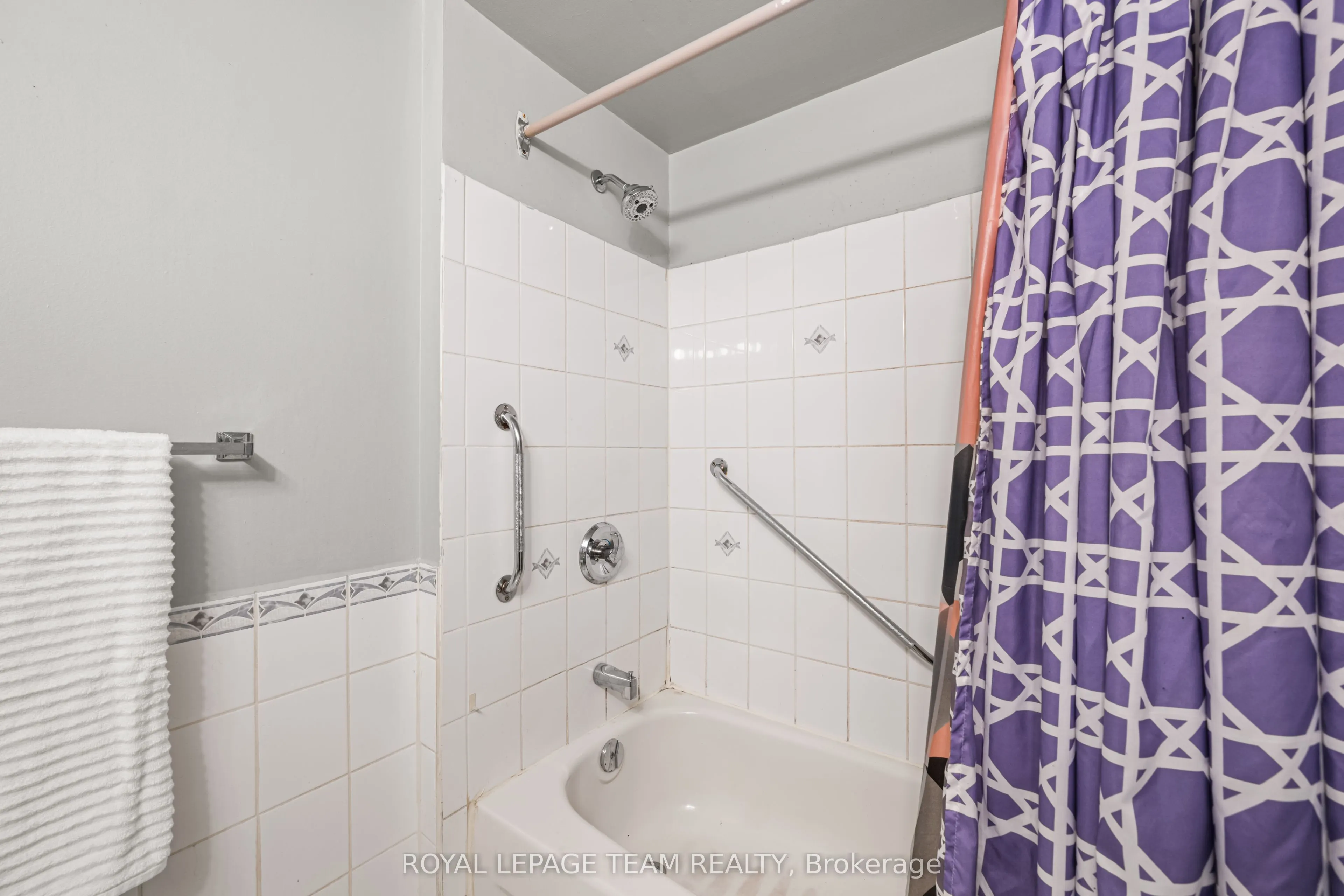 2000 Jasmine Crescent, #316