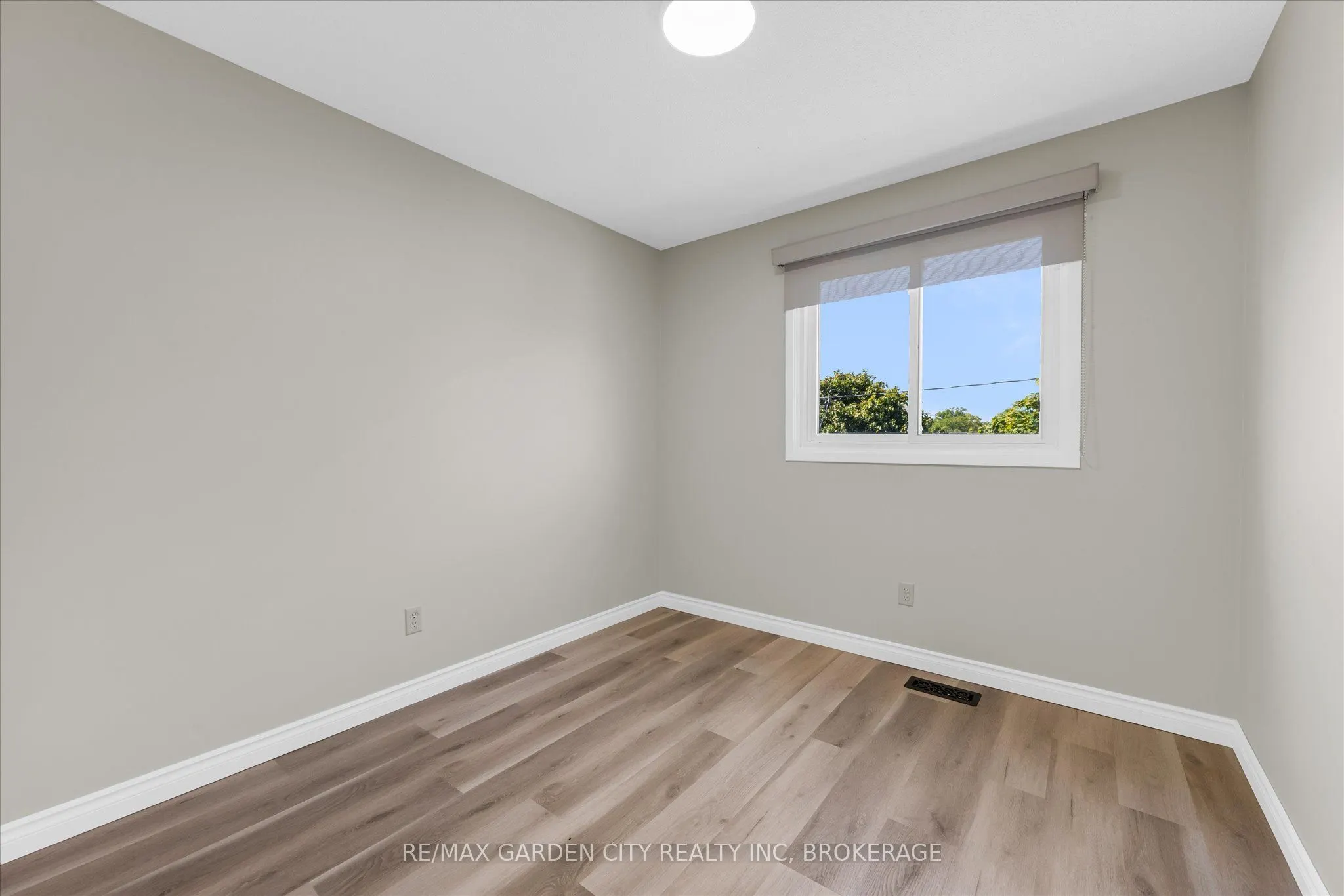 196 St Augustine Drive