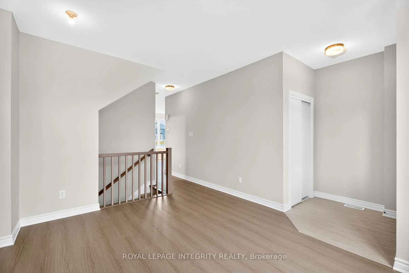 335 Les Emmerson Drive