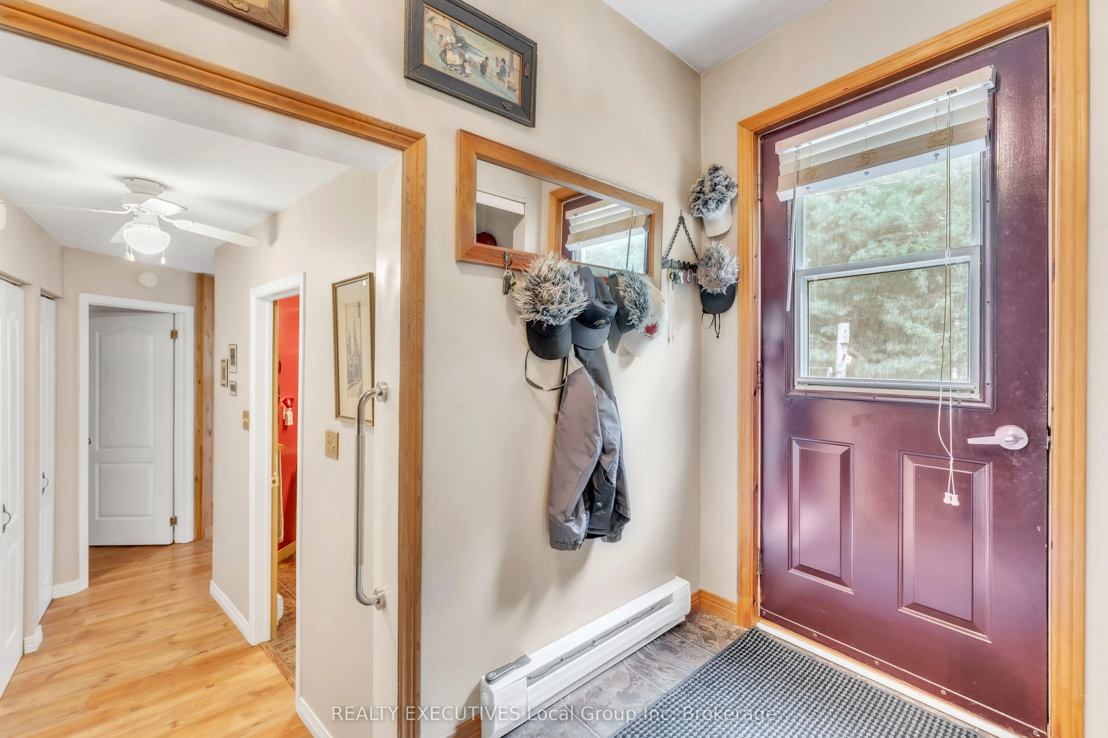 170F Shorewood Road