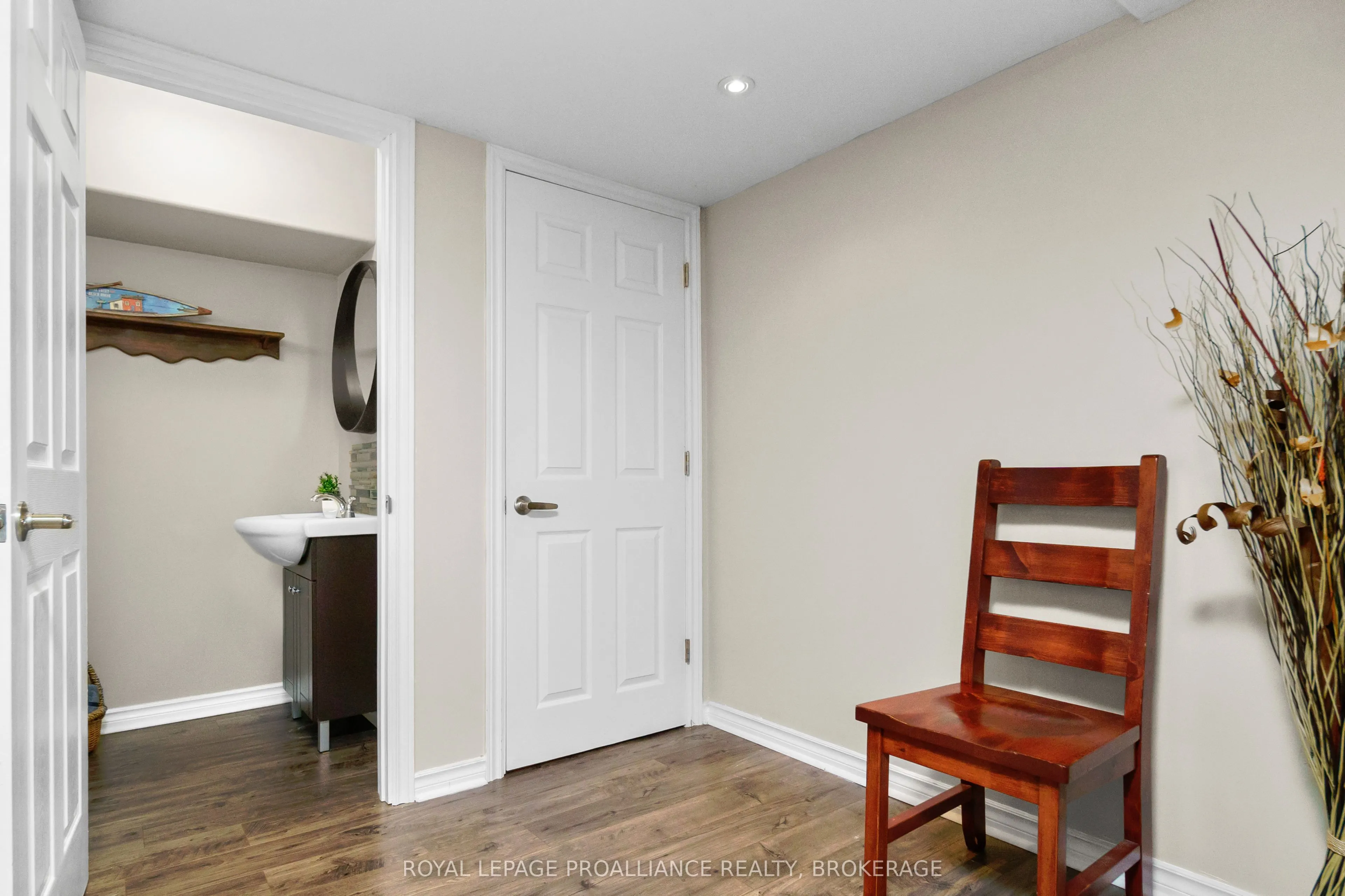 121 BLAKELY Street