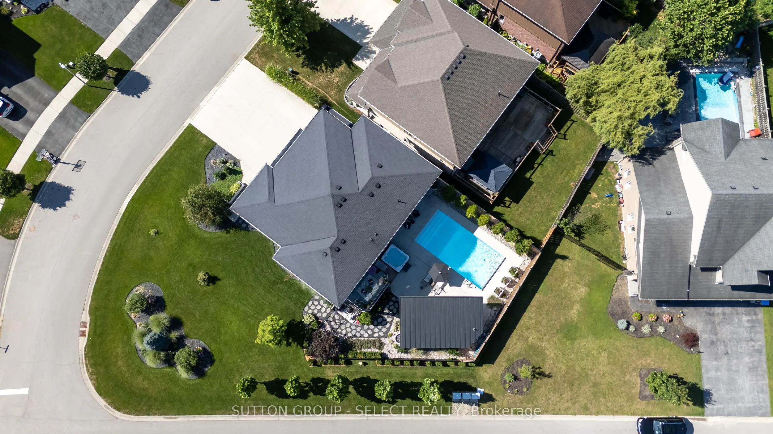 7 Valleyview Crescent