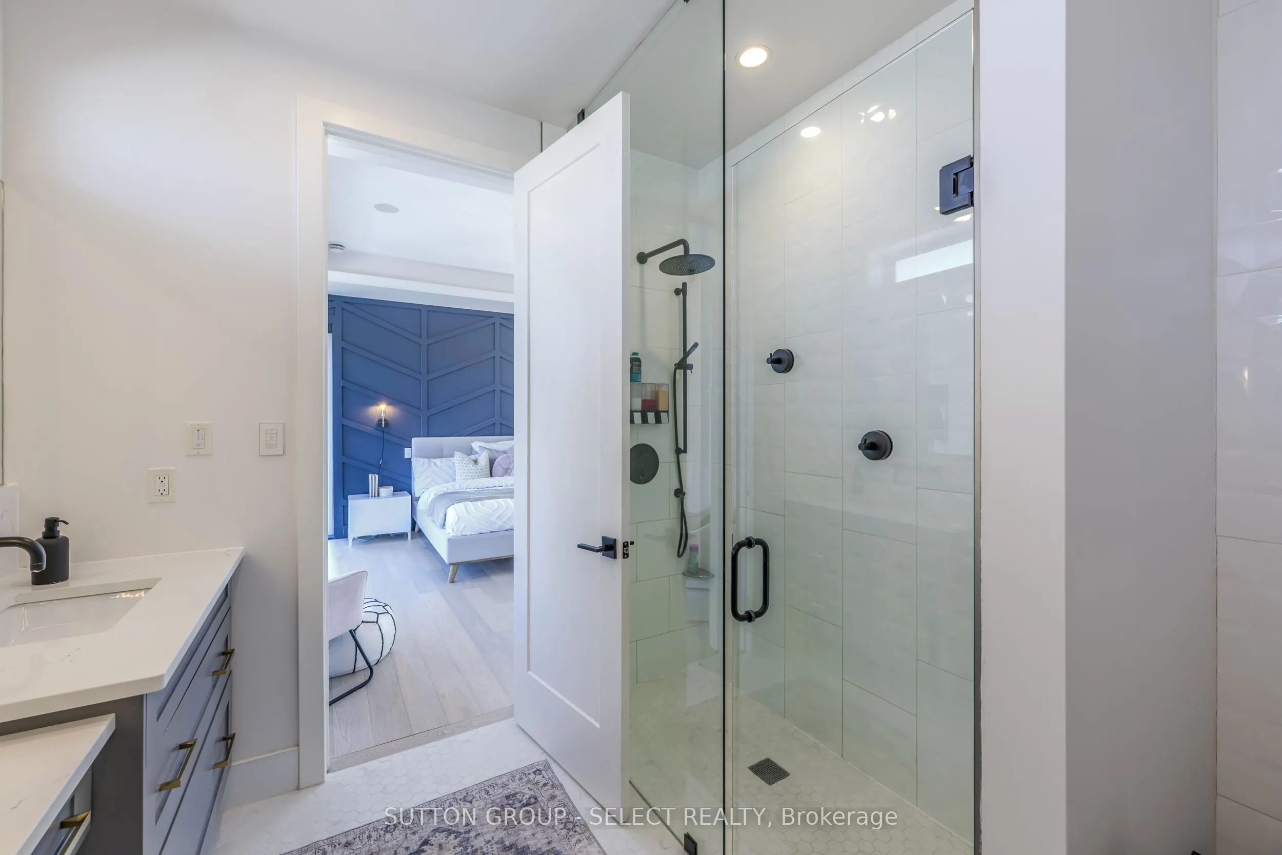 7 Valleyview Crescent