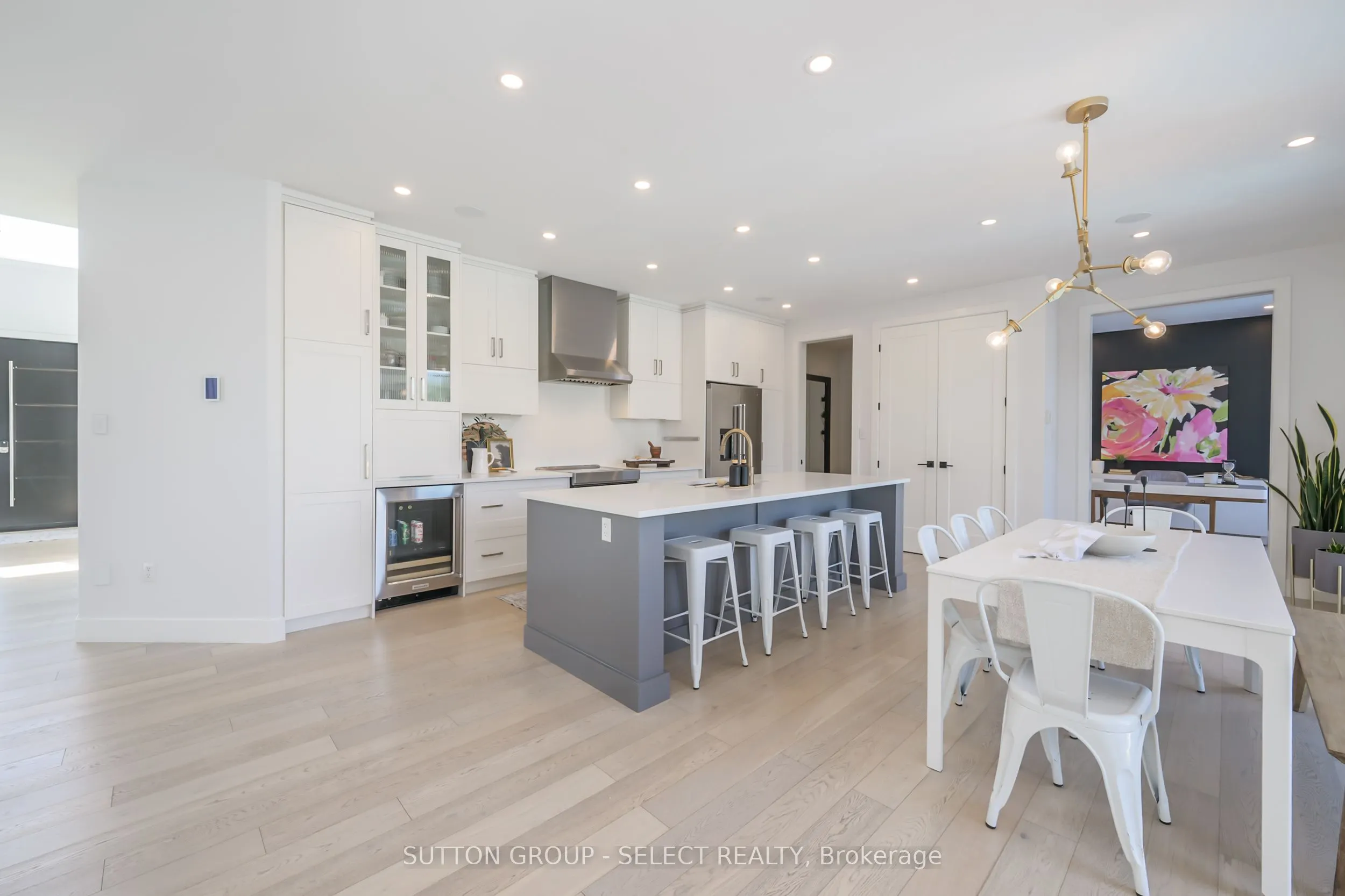 7 Valleyview Crescent