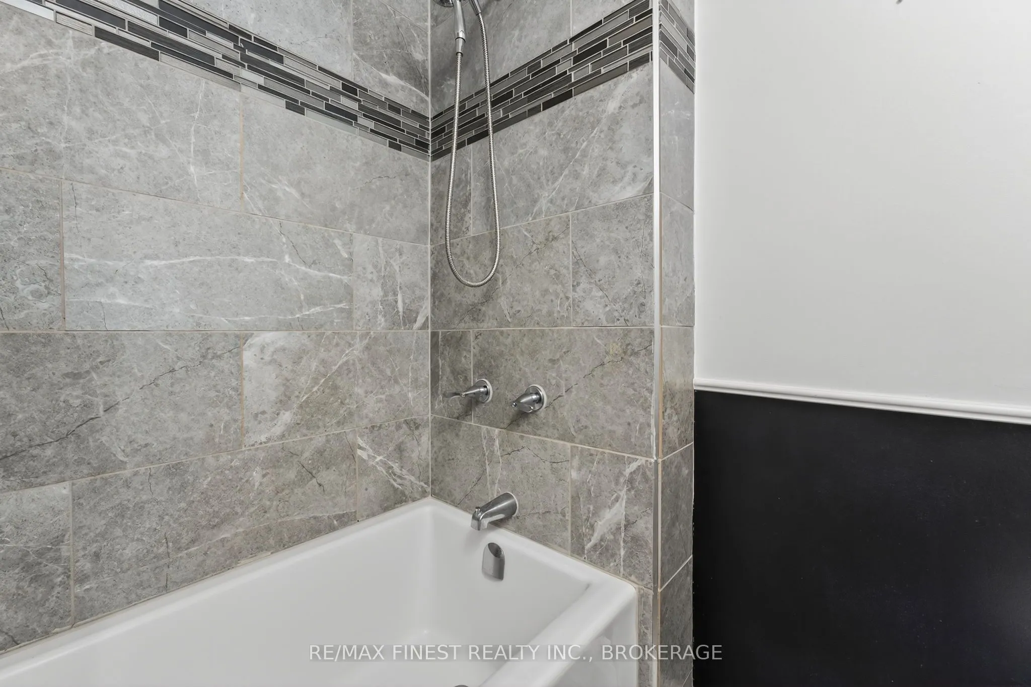25 Meadow Lane, #25
