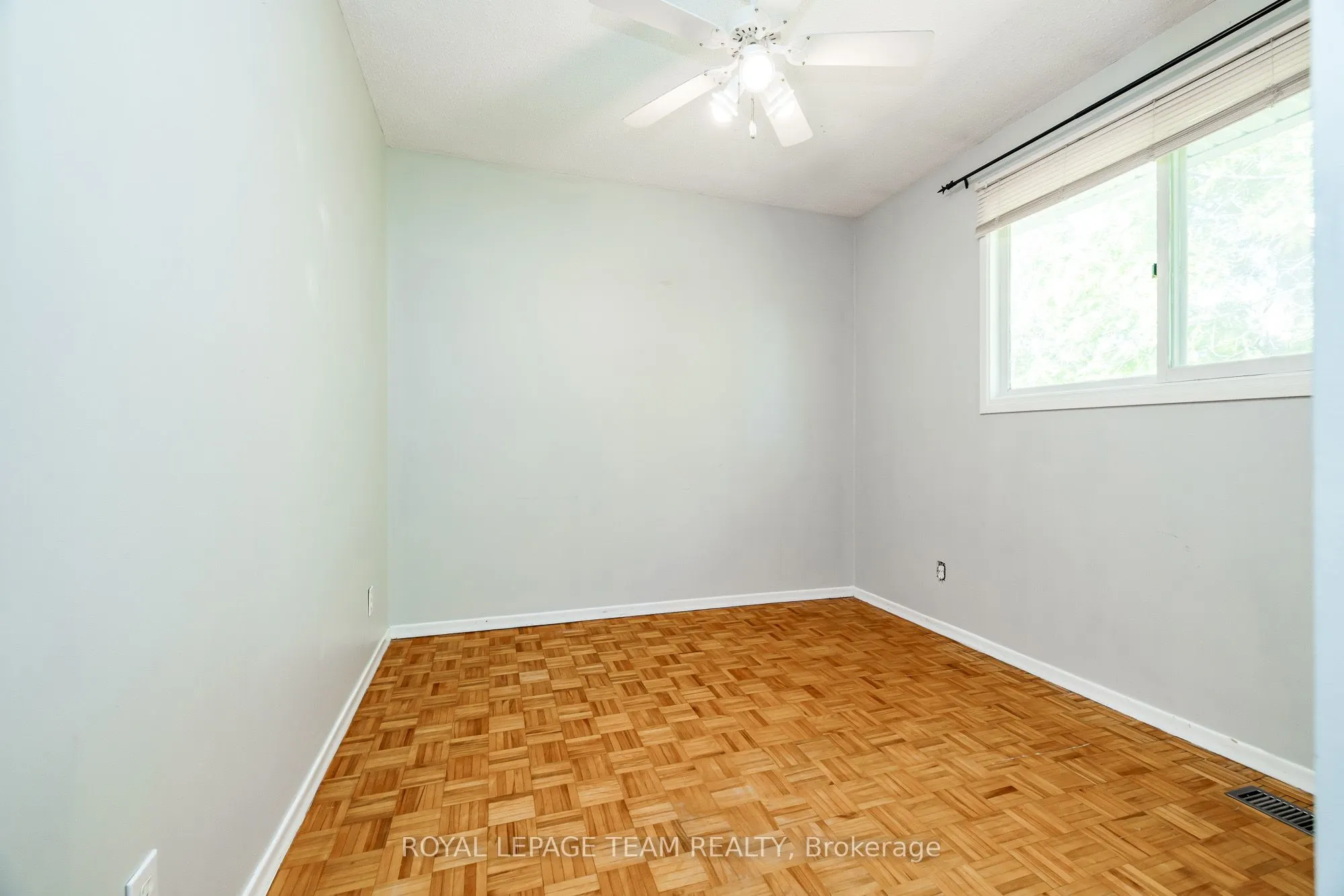 105 Parkinson St Street, #10