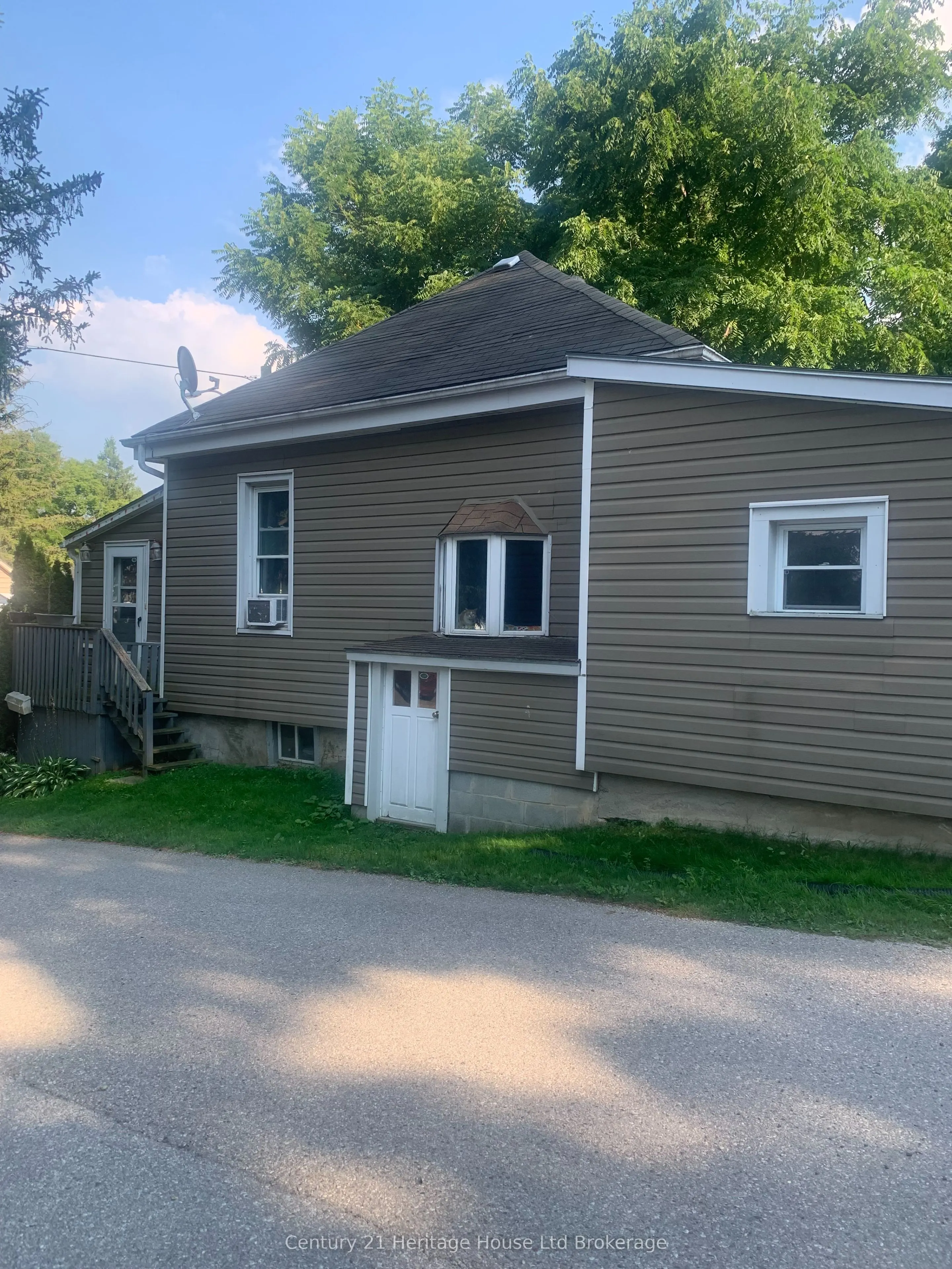 22 Fyfe Avenue