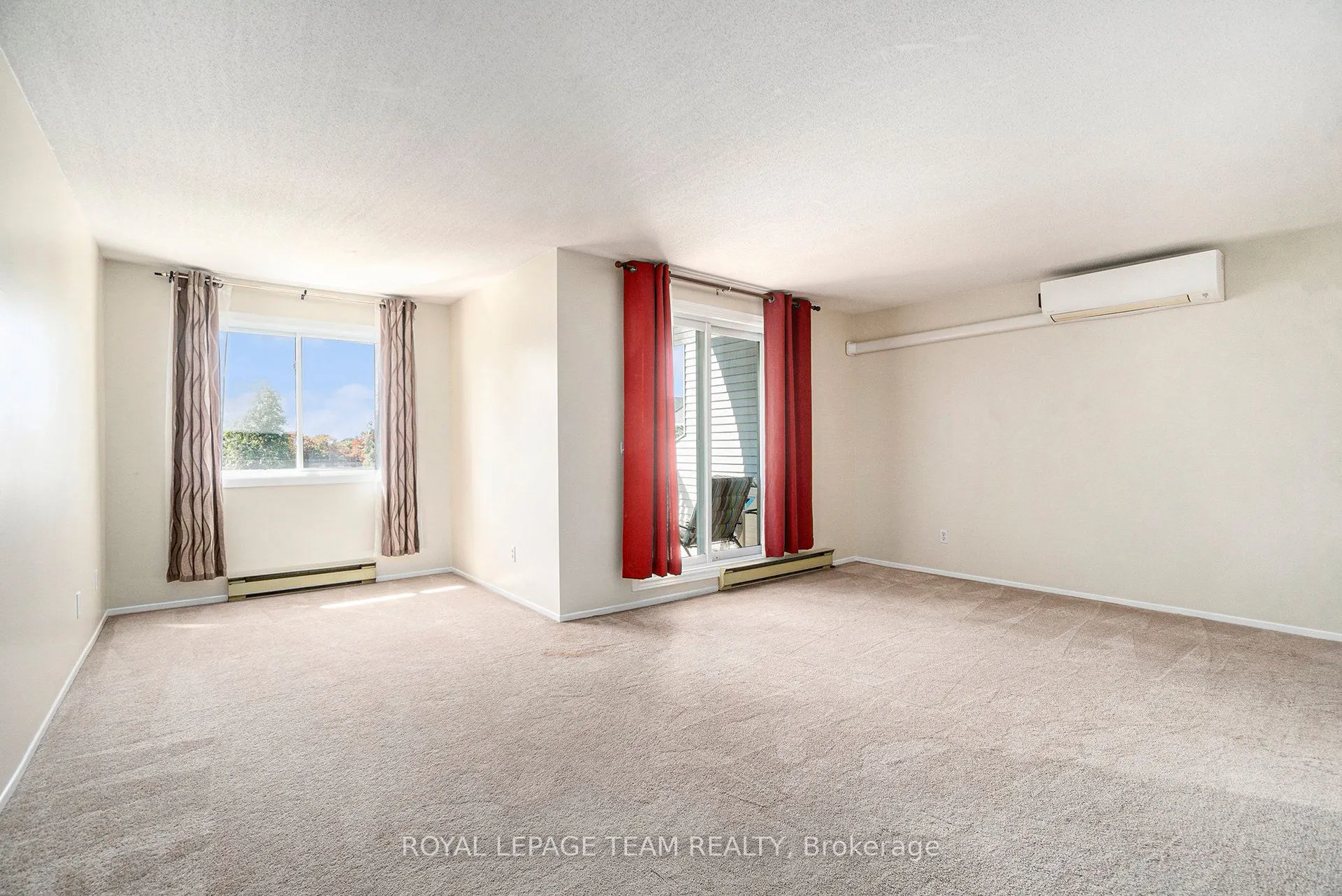 218 Viewmount Drive, #415