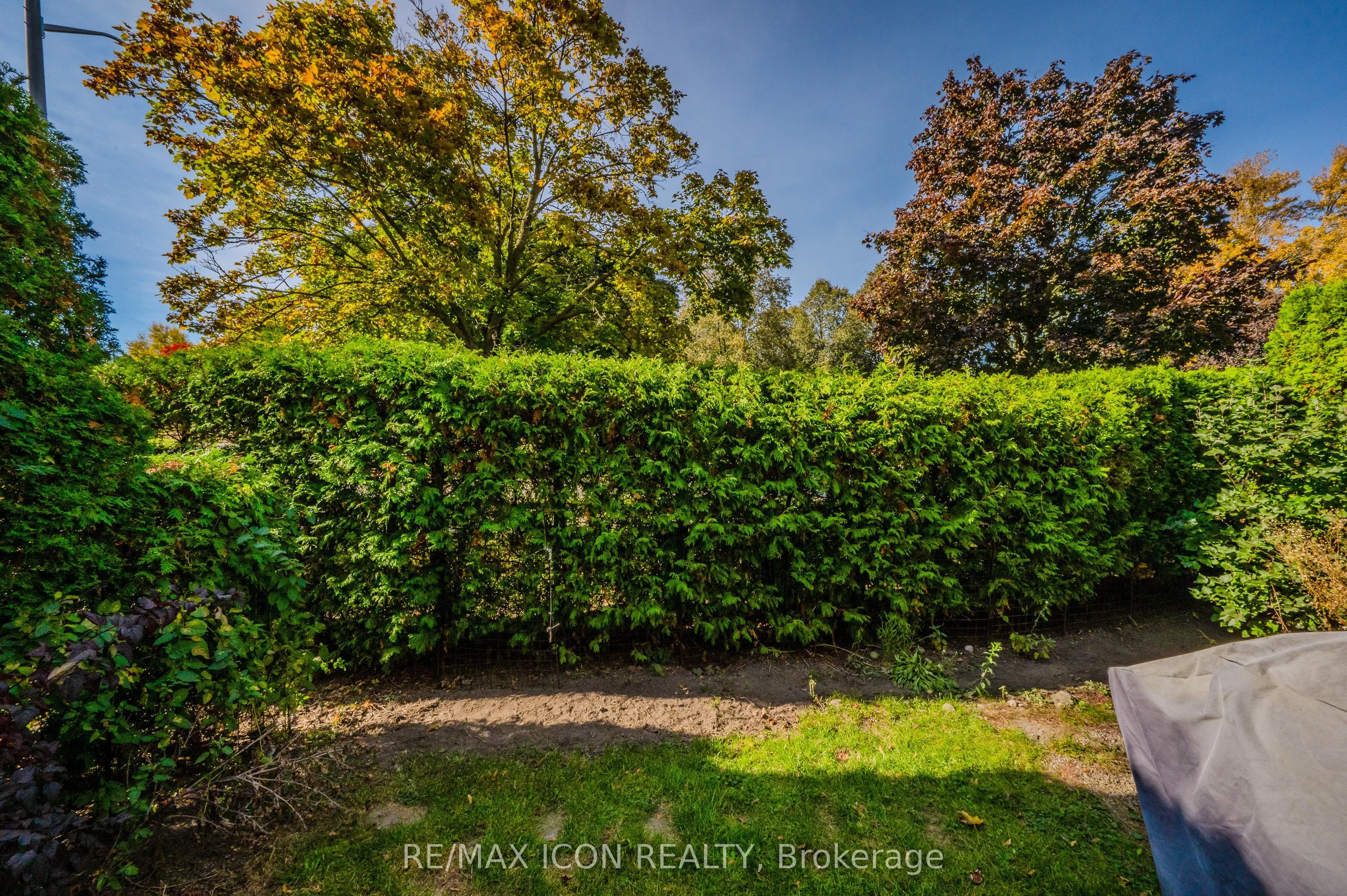 337 Kingswood Drive, #12