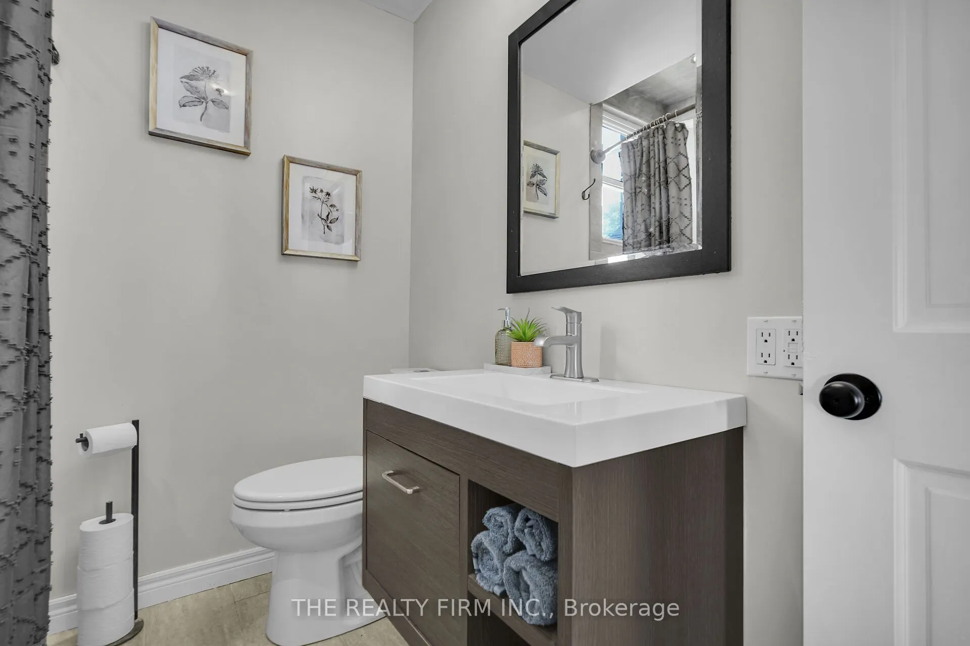 278 Upper Queen Avenue