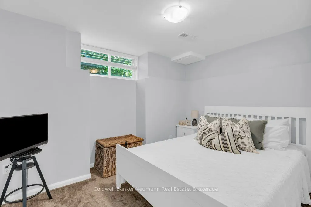 71 Waxwing Crescent