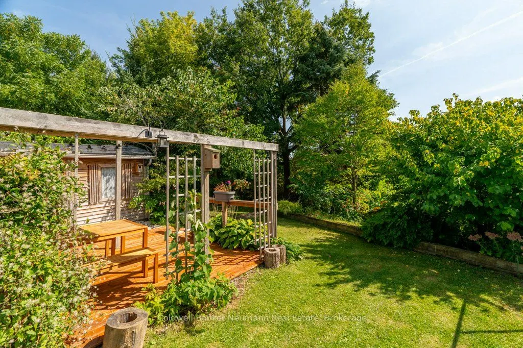 71 Waxwing Crescent