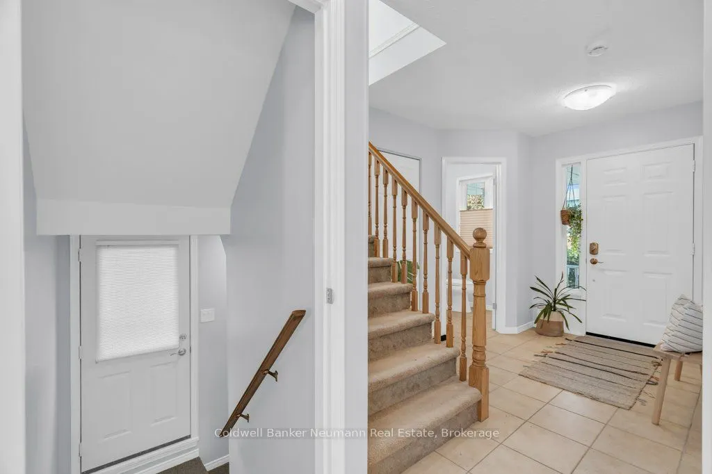 71 Waxwing Crescent