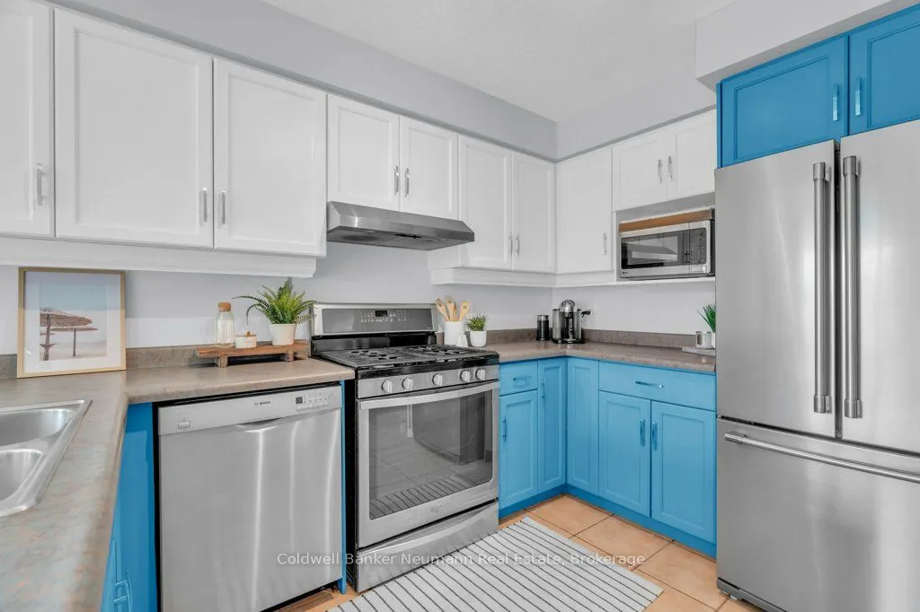 71 Waxwing Crescent