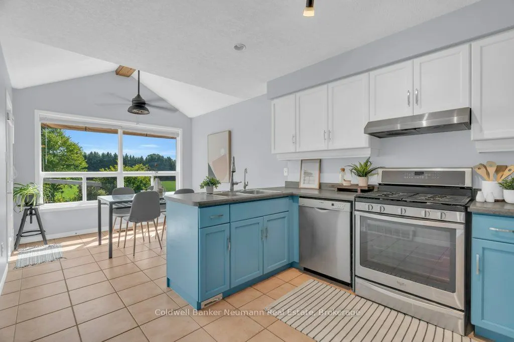 71 Waxwing Crescent