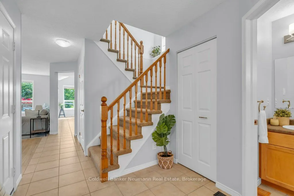 71 Waxwing Crescent