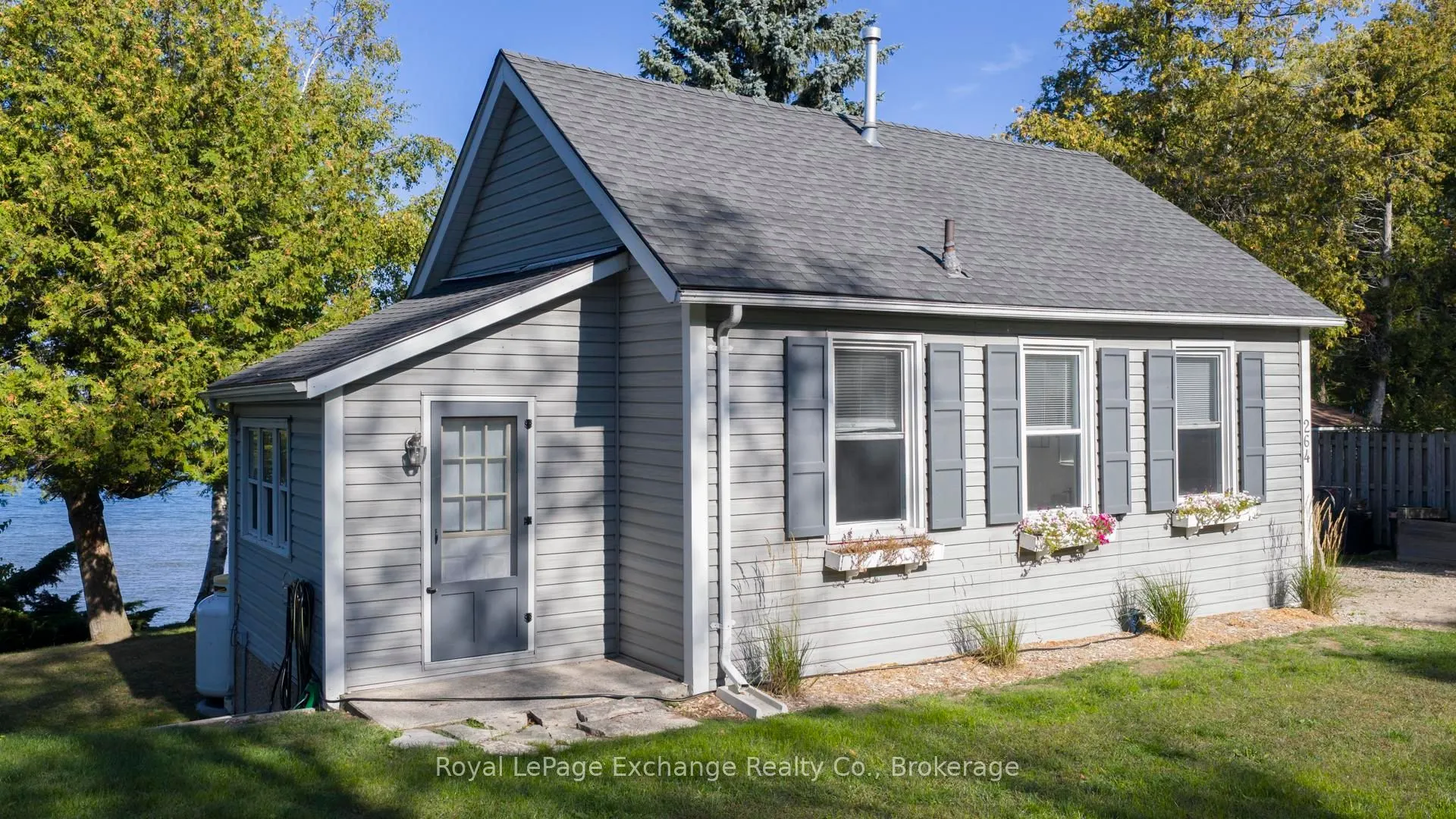264 Goderich N