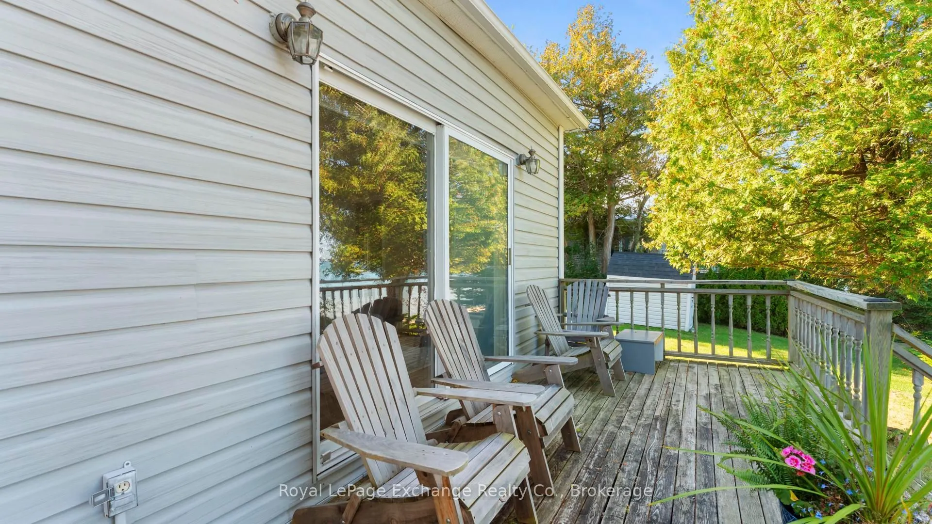 264 Goderich N