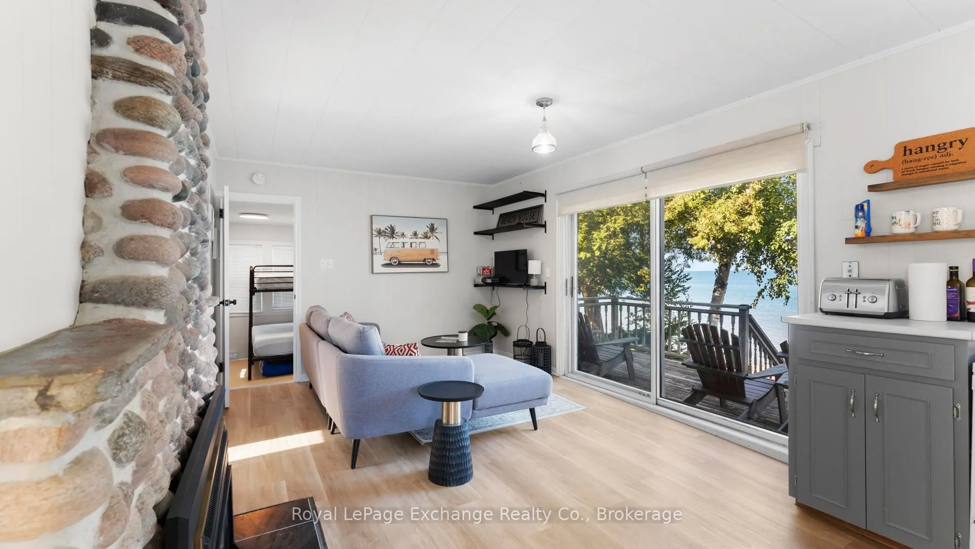 264 Goderich N