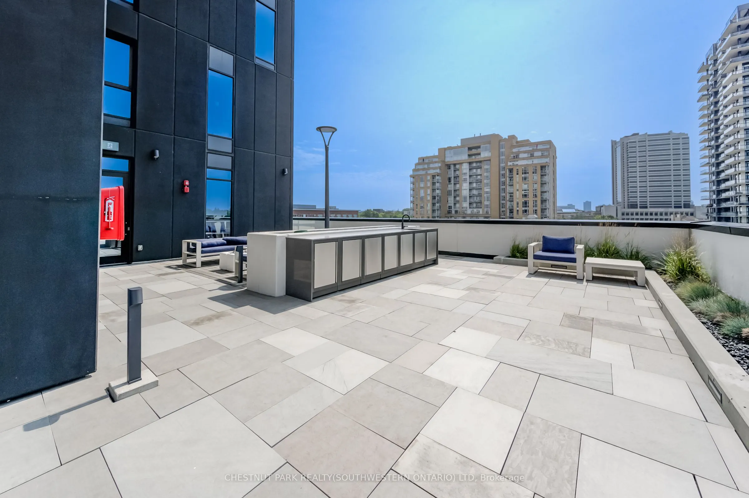 181 King Street S, #1811