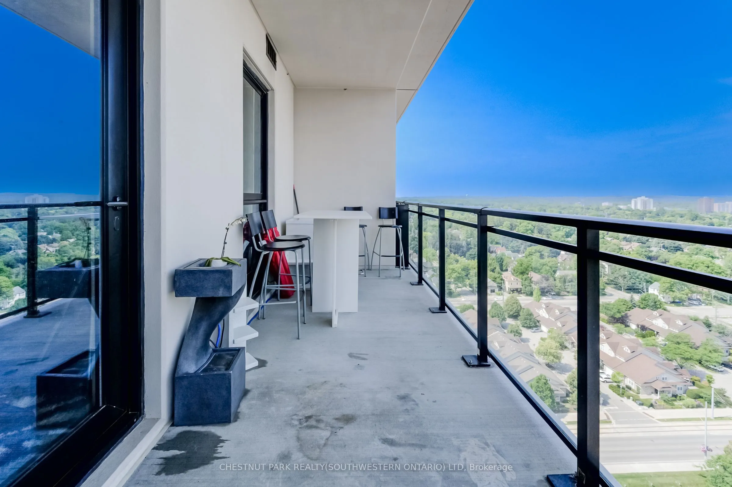 181 King Street S, #1811